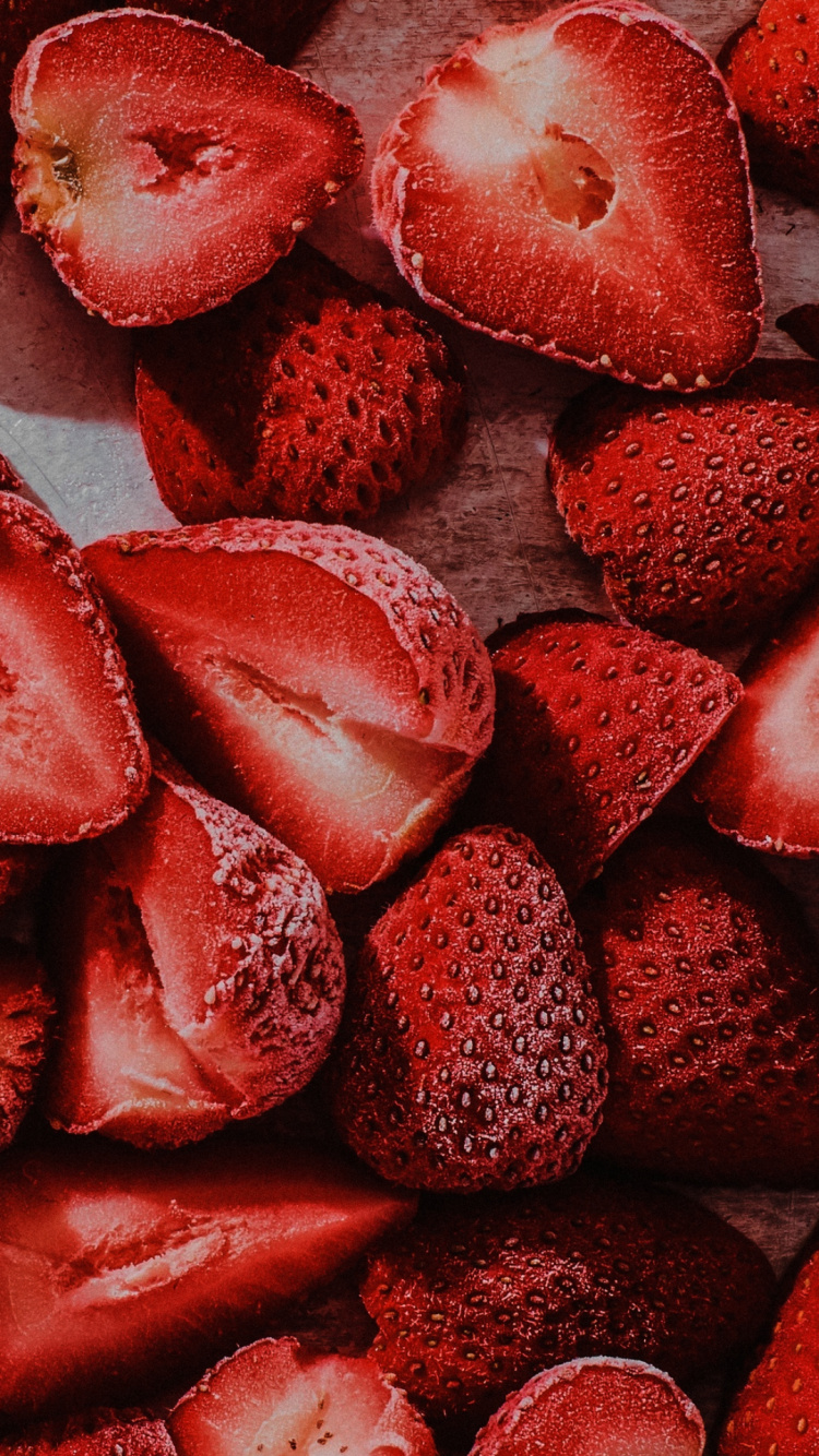 Strawberry Pieces, Strawberry, Juice, Kiwi, Dried Strawberries. Wallpaper in 750x1334 Resolution
