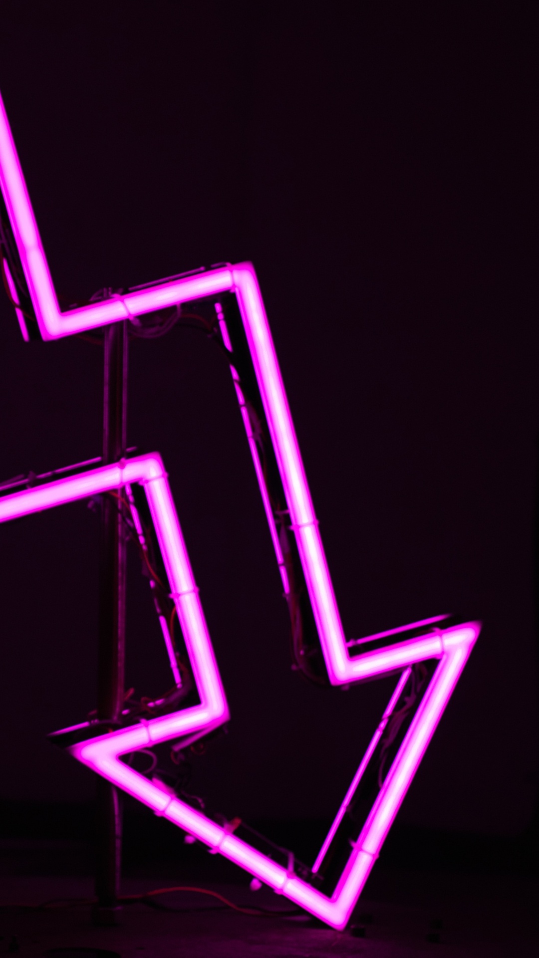 Lila Herz Neonlicht Beschilderung. Wallpaper in 1080x1920 Resolution