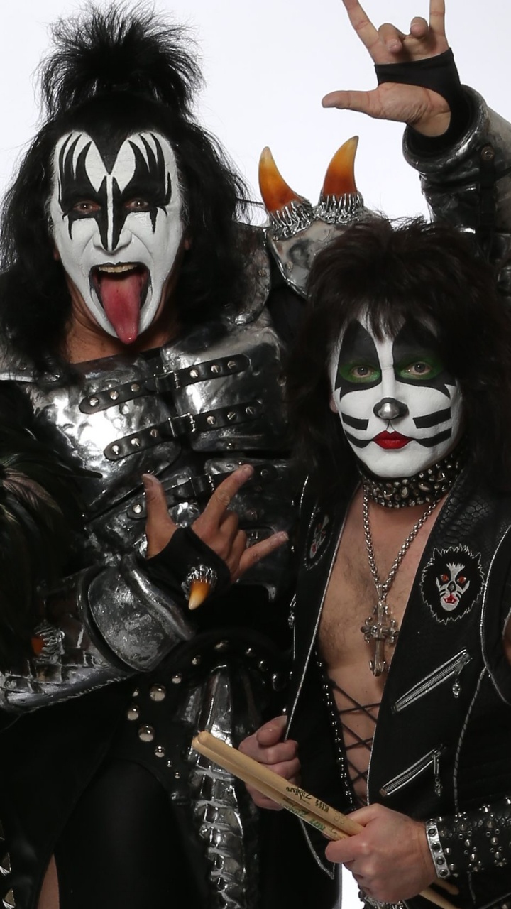 Kiss, Musician, Goth Subculture, Guitarist, Music. Wallpaper in 720x1280 Resolution