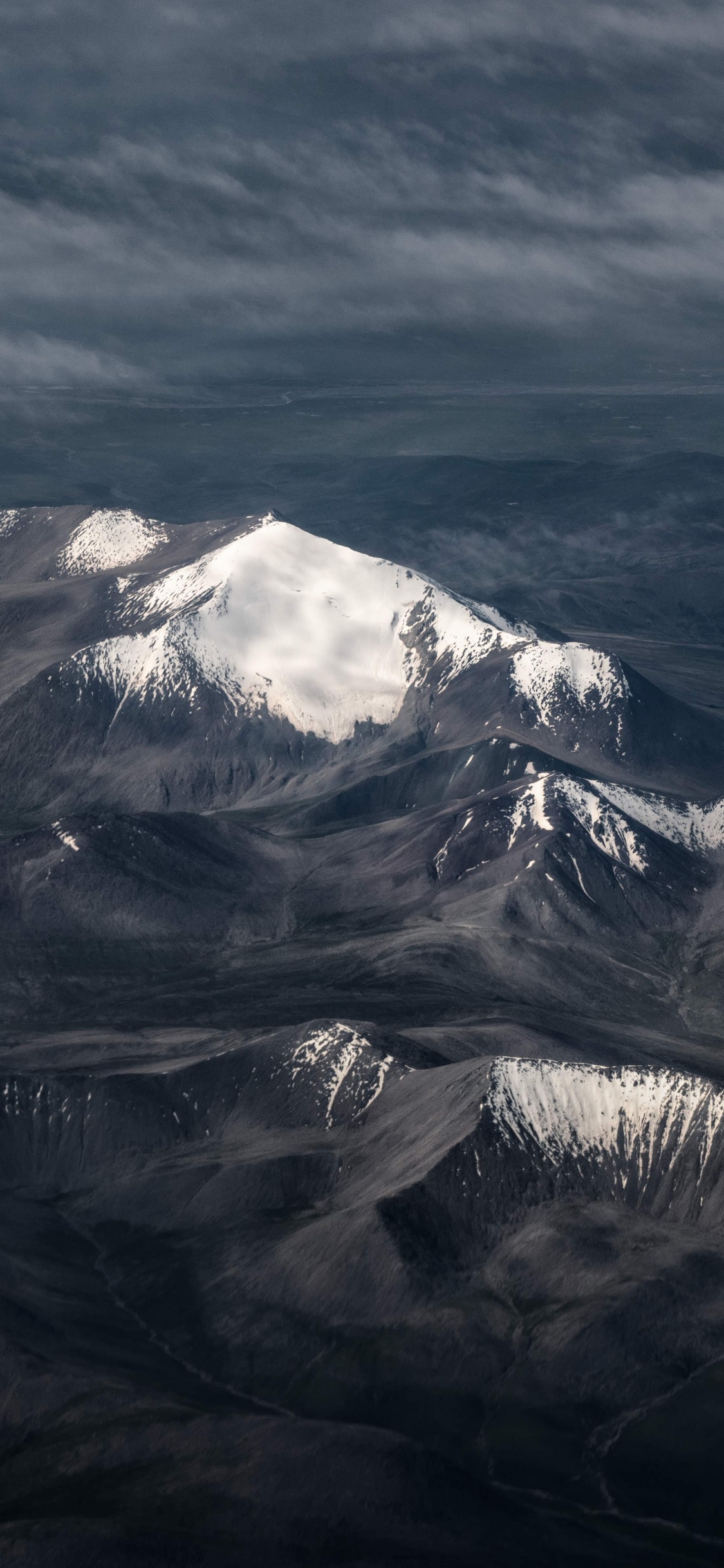 Mountain, Mountain Range, Mountainous Landforms, Cloud, Alps. Wallpaper in 1125x2436 Resolution