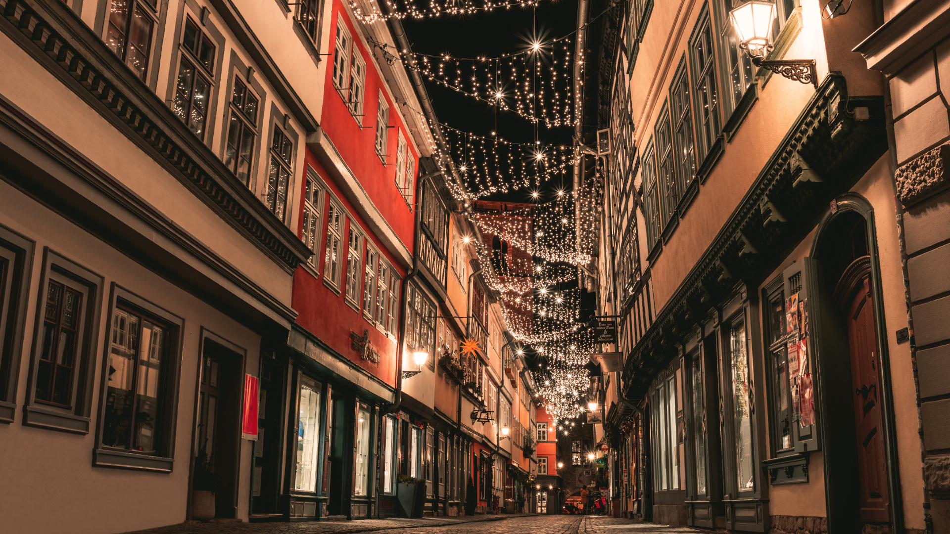People Walking on Street Between Buildings During Daytime. Wallpaper in 1920x1080 Resolution