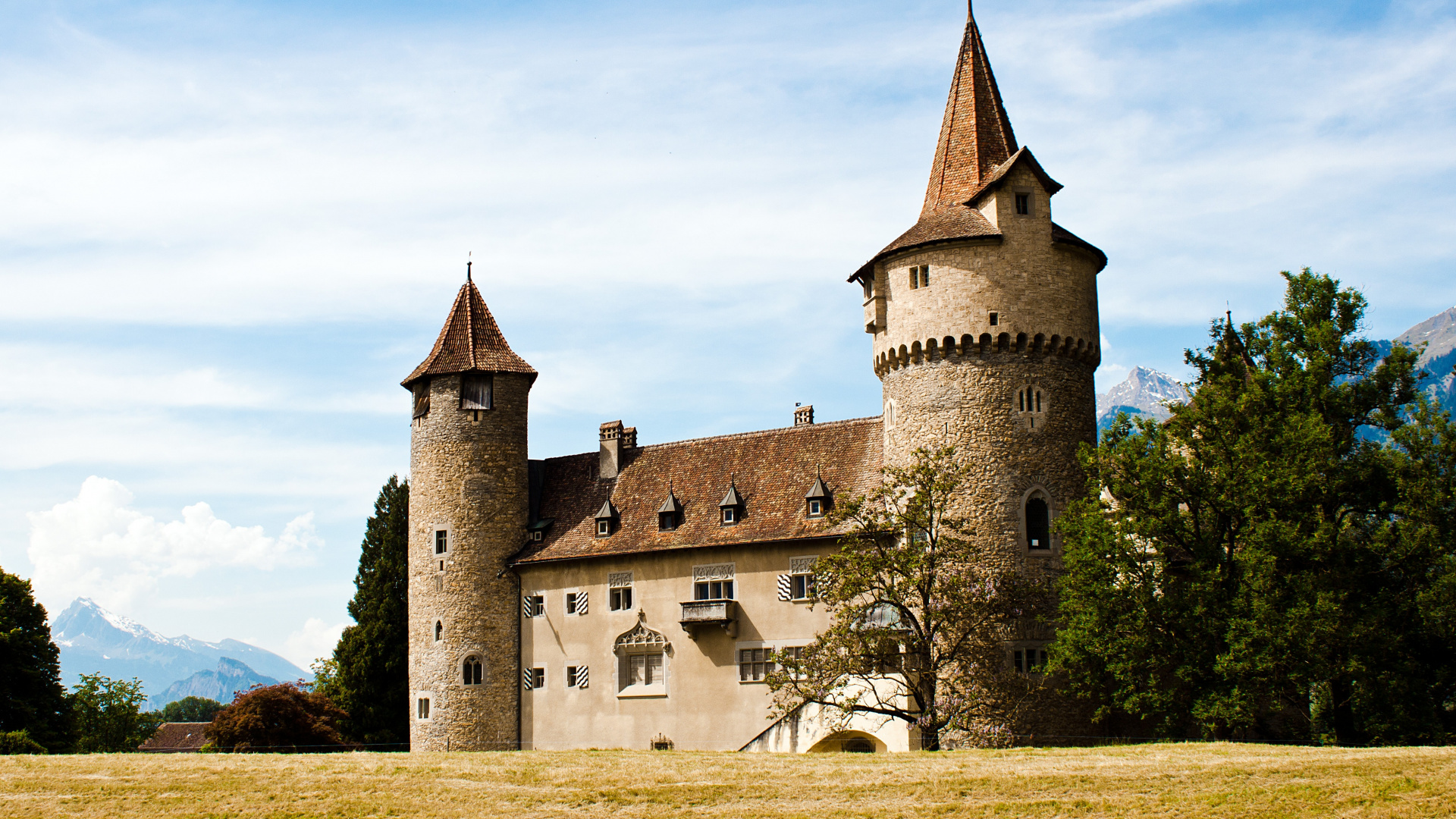 Château en Béton Brun Sous Ciel Bleu Pendant la Journée. Wallpaper in 1920x1080 Resolution