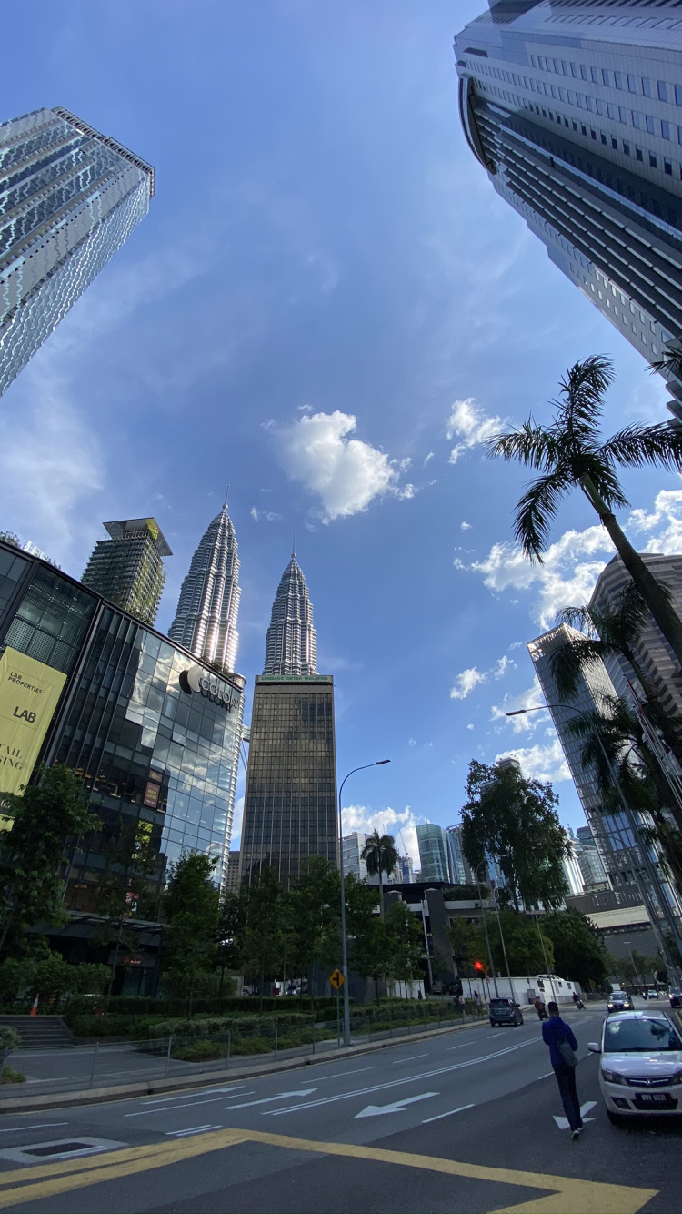 Petronas Towers, Kuala Lumpur, Malaysia, Tower Block, Daytime. Wallpaper in 750x1334 Resolution