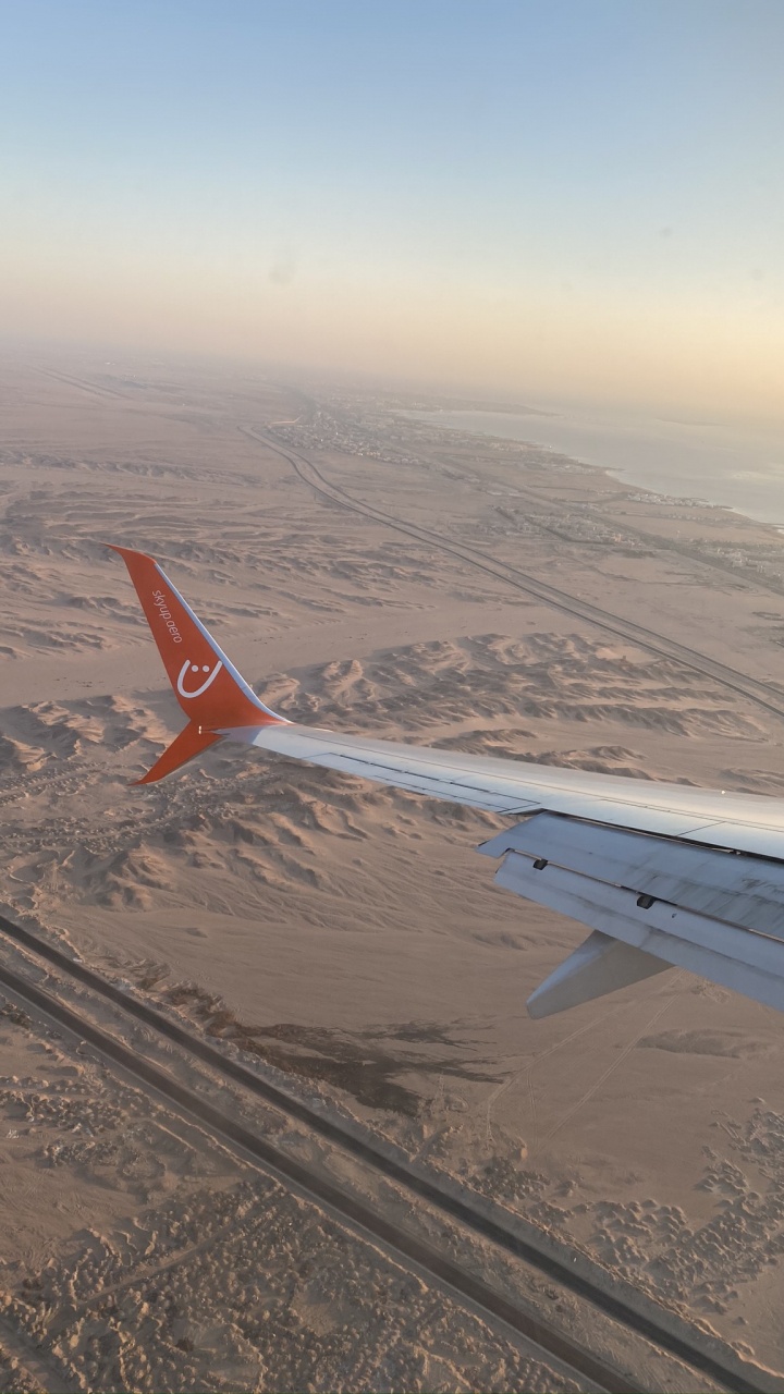 Airplane, Aircraft, Airliner, Air Travel, Aviation. Wallpaper in 720x1280 Resolution