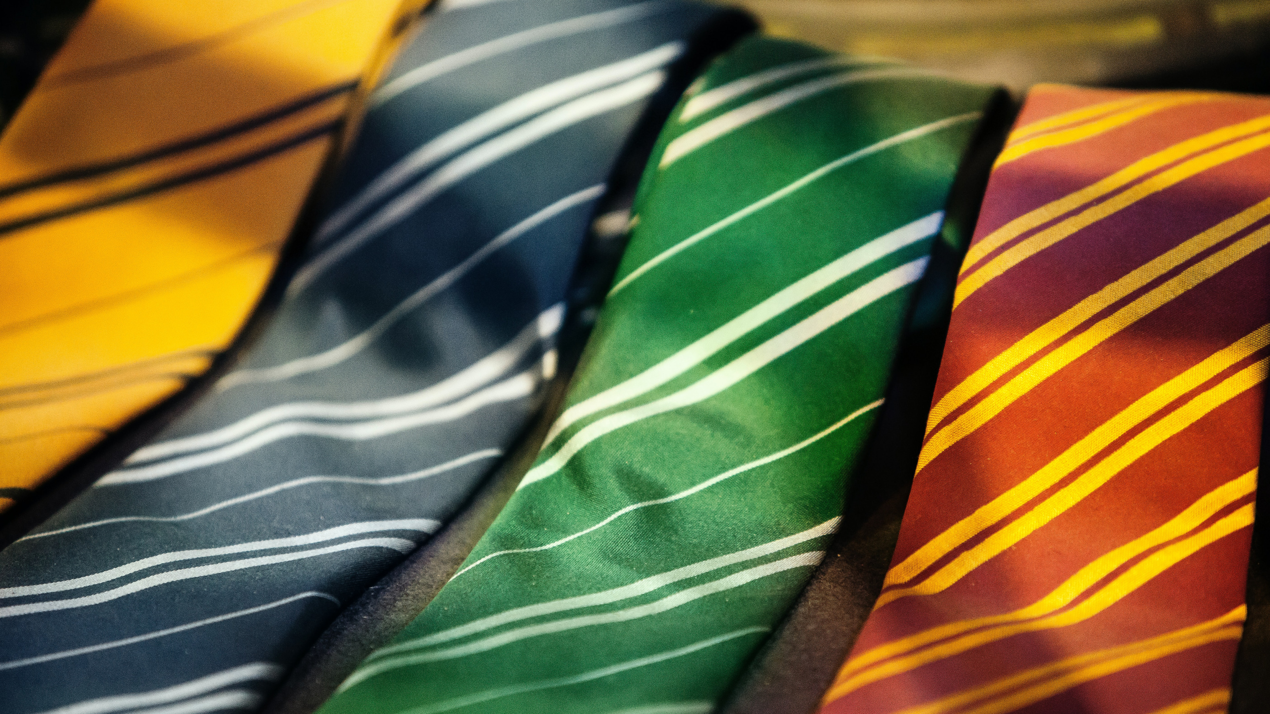 Harry Potter, Liens de Maison, Nœud Papillon, Vêtement, Mode. Wallpaper in 2560x1440 Resolution