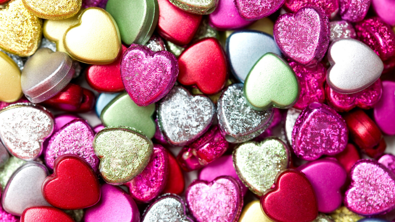 Caramelos en Forma de Corazón Rosa Amarillo y Morado. Wallpaper in 1280x720 Resolution