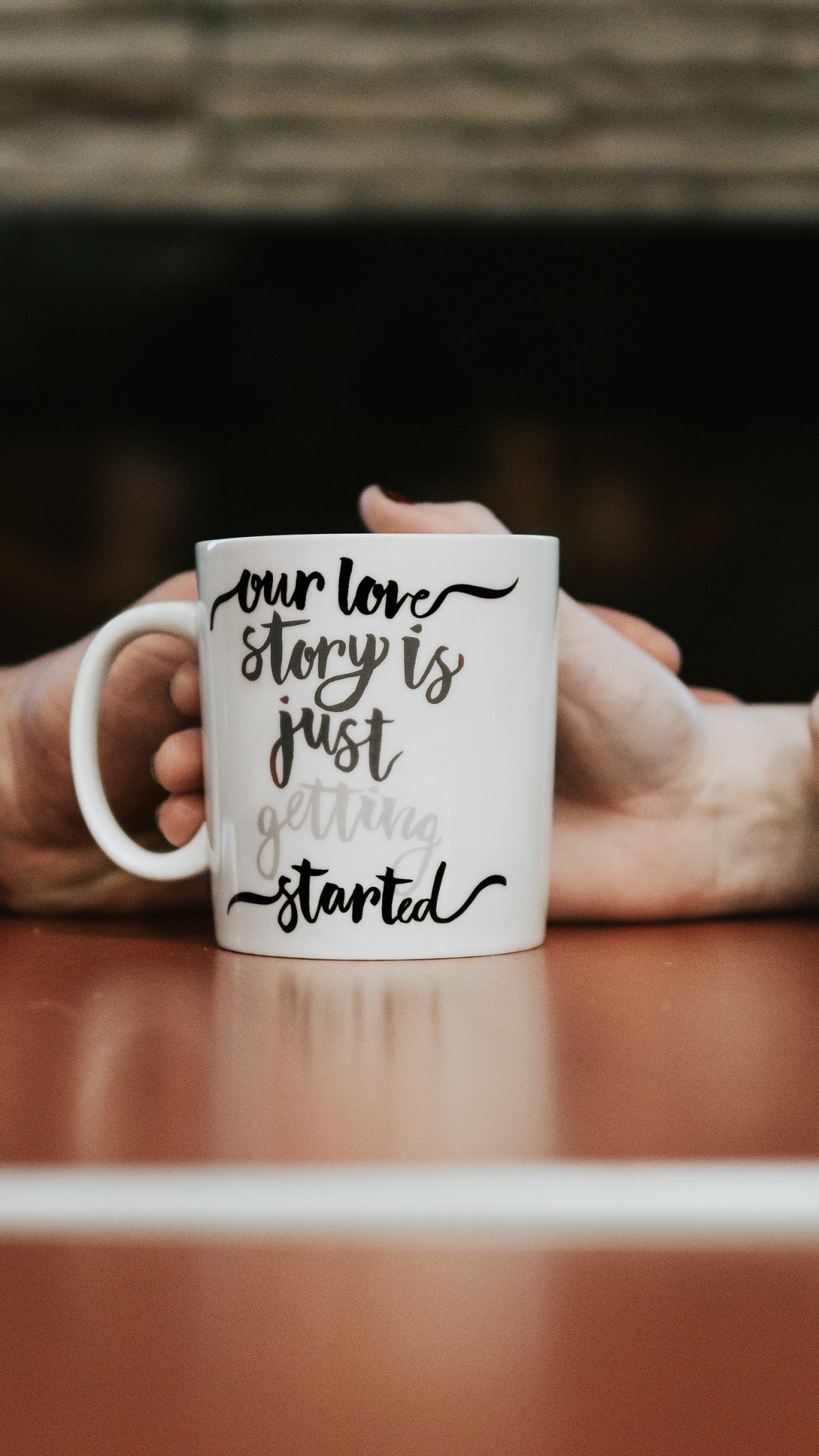 Nochevieja, Romanticismo, Felicidad, Mano, Dedo. Wallpaper in 1080x1920 Resolution