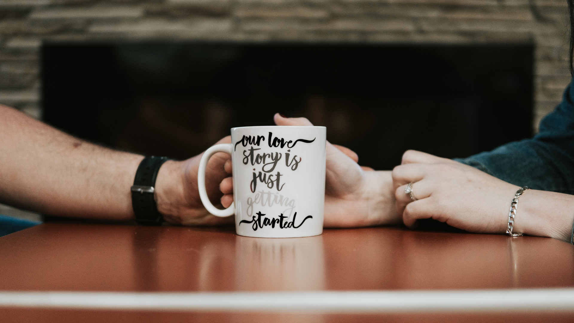 Nochevieja, Romanticismo, Felicidad, Mano, Dedo. Wallpaper in 1920x1080 Resolution