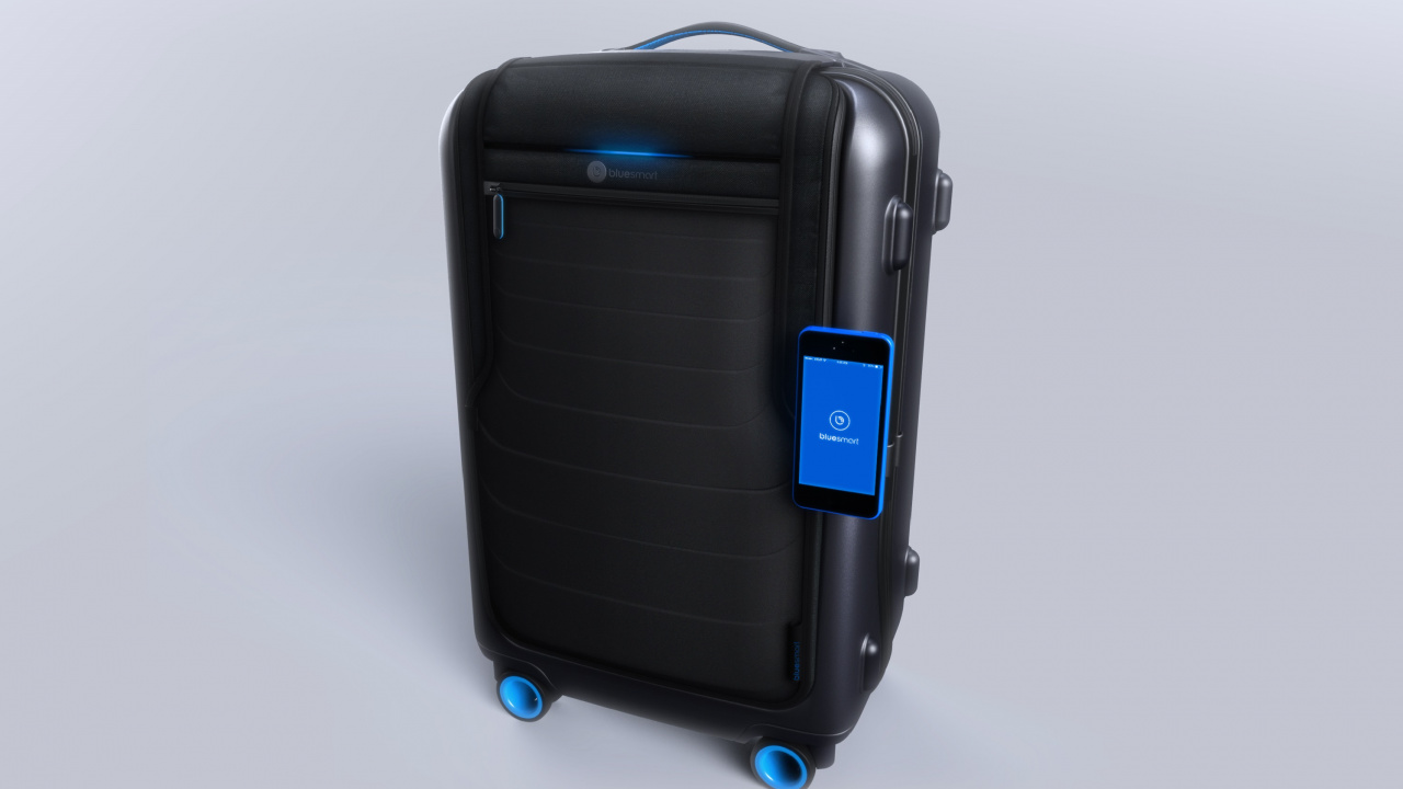 Black and Blue Luggage Bag. Wallpaper in 1280x720 Resolution