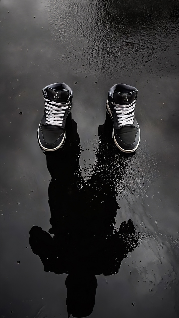 Wasser, Drinkware, Flüssigkeit, Schwarz Und Weiß, Gas. Wallpaper in 720x1280 Resolution