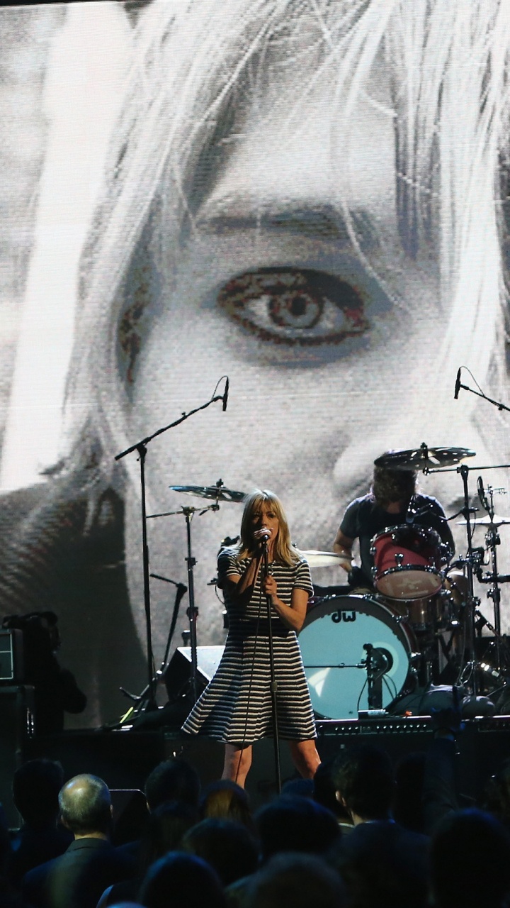 Concert de Rock, Grunge, Nirvana, Guitariste, Rock. Wallpaper in 720x1280 Resolution