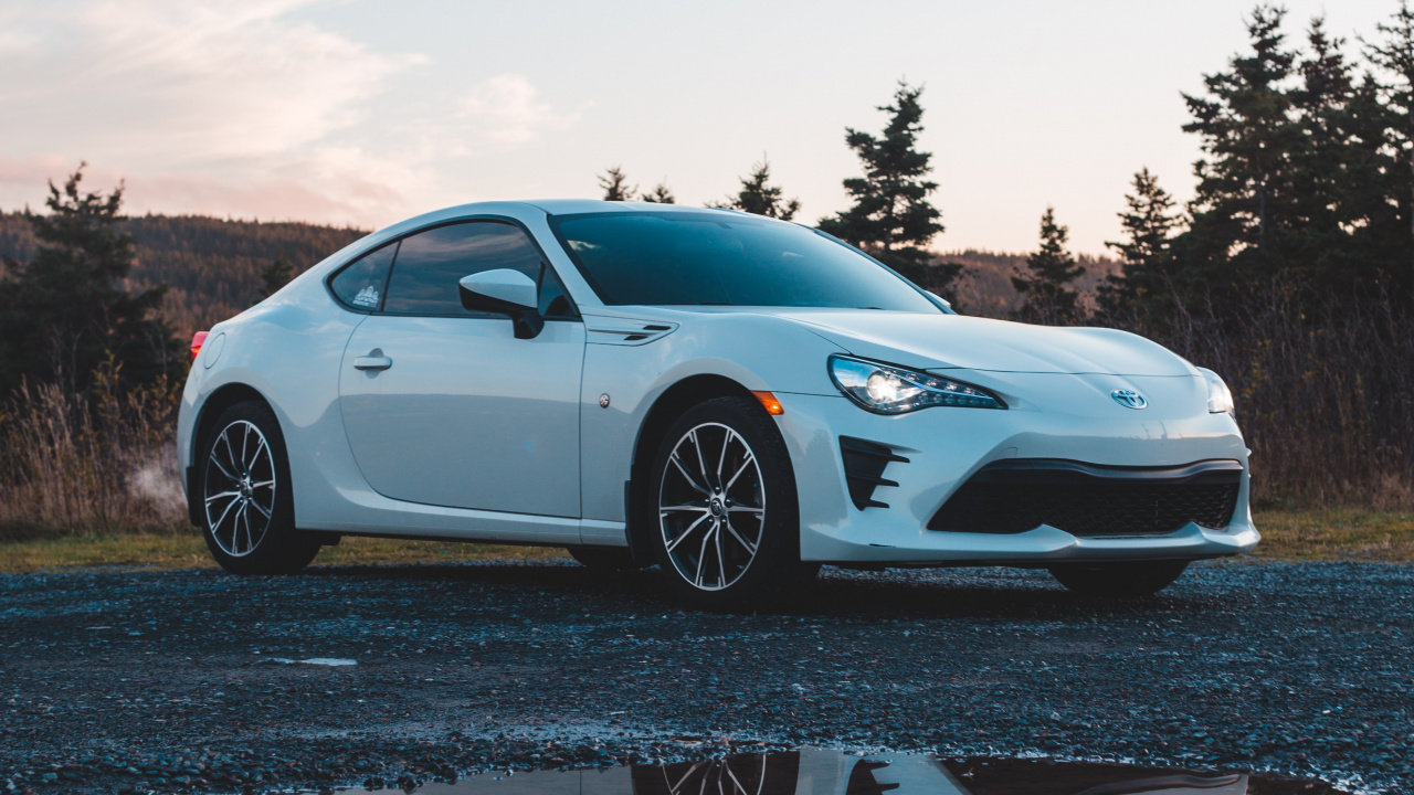 滚动的, Rim, 政变, 轿车, 全尺寸的汽车 壁纸 1280x720 允许