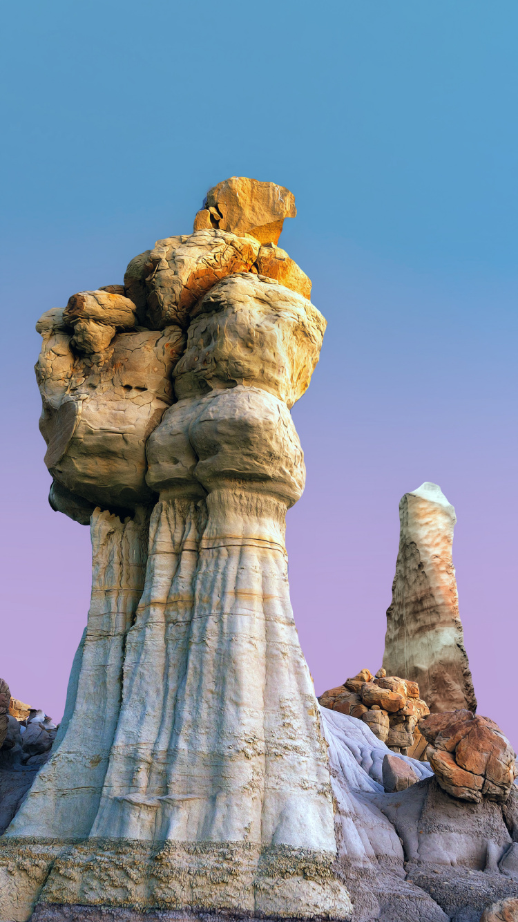 Landmark, Albuquerque, Golf Course Road Southeast, Sculpture, Bedrock. Wallpaper in 750x1334 Resolution