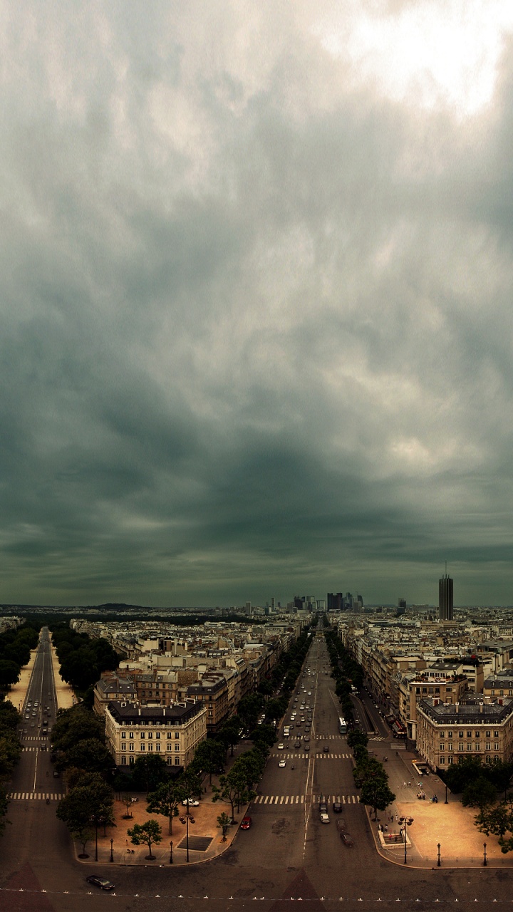 Vue Aérienne de la Ville Sous un Ciel Nuageux Pendant la Journée. Wallpaper in 720x1280 Resolution