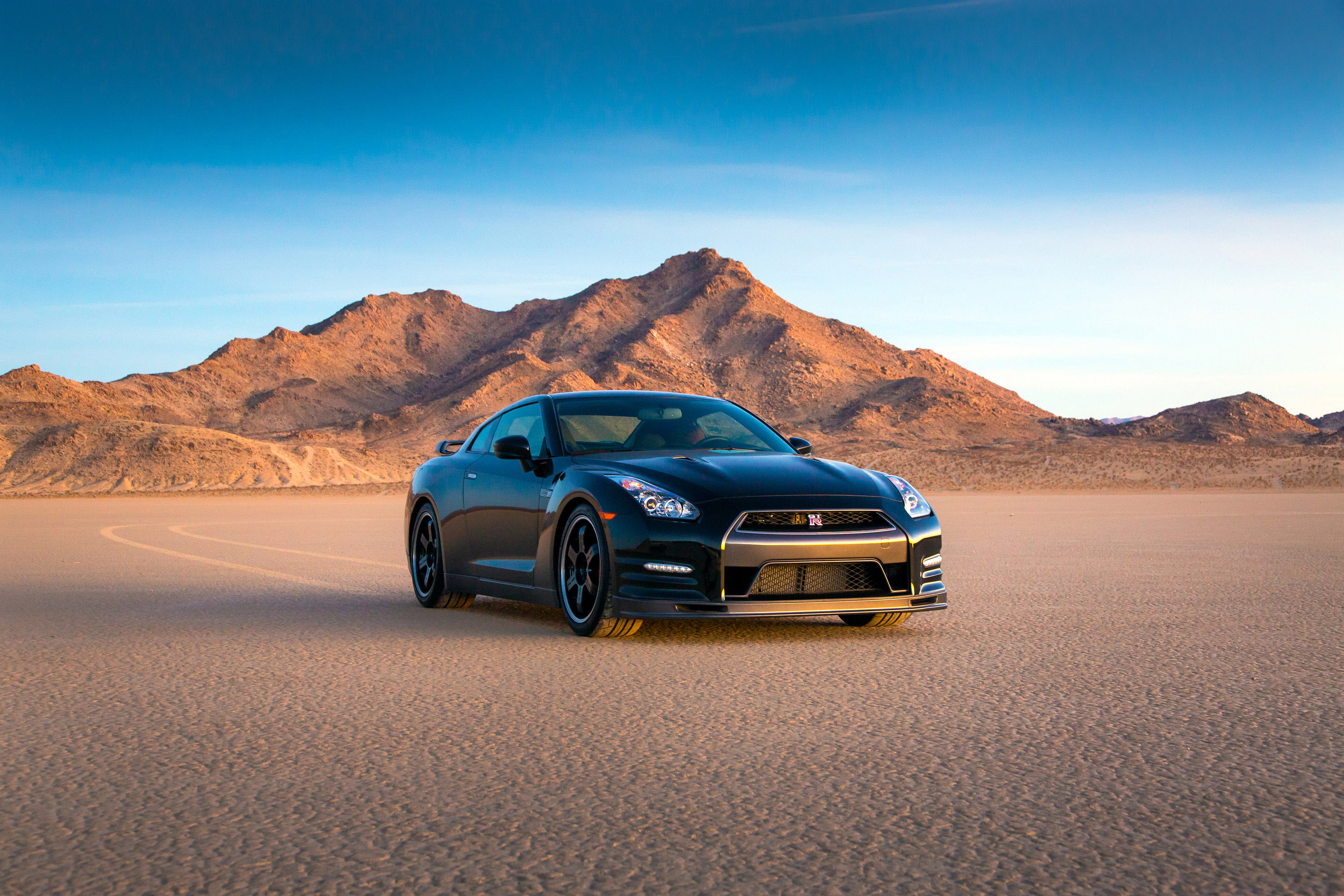 Fondos de Pantalla Chevrolet Camaro Azul en el Desierto Durante el Día,  Imágenes y Fotos Gratis