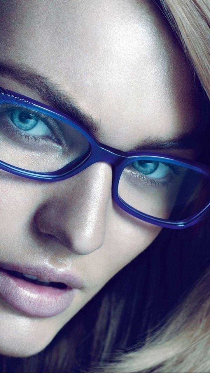 Candice Swanepoel, Model, Eyebrow, Beauty, Nose. Wallpaper in 720x1280 Resolution