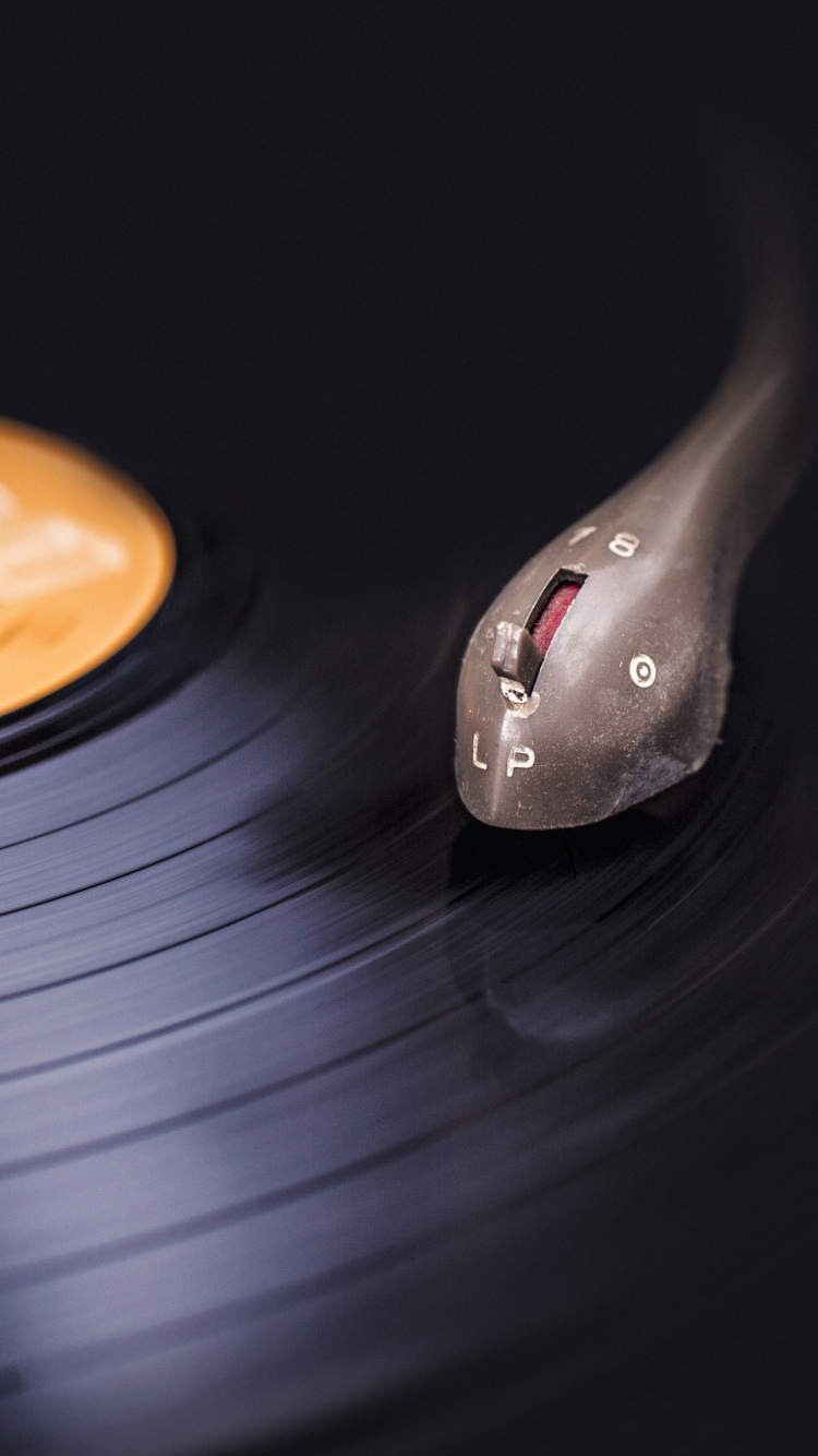 Licht, Stilleben, Tabelle, Fernsehen, Sound. Wallpaper in 750x1334 Resolution