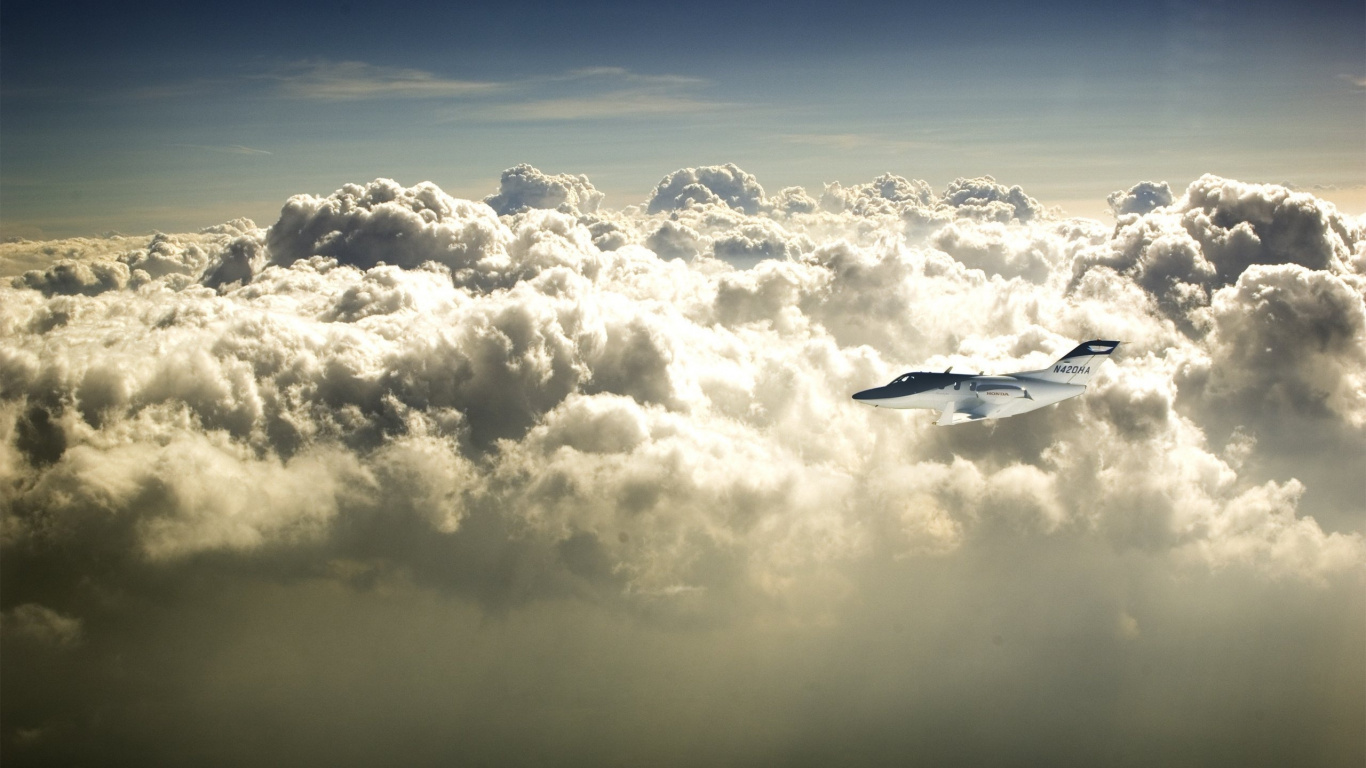 Aeronave, Vuelo, Aviación, Ambiente, Cumulus. Wallpaper in 1366x768 Resolution