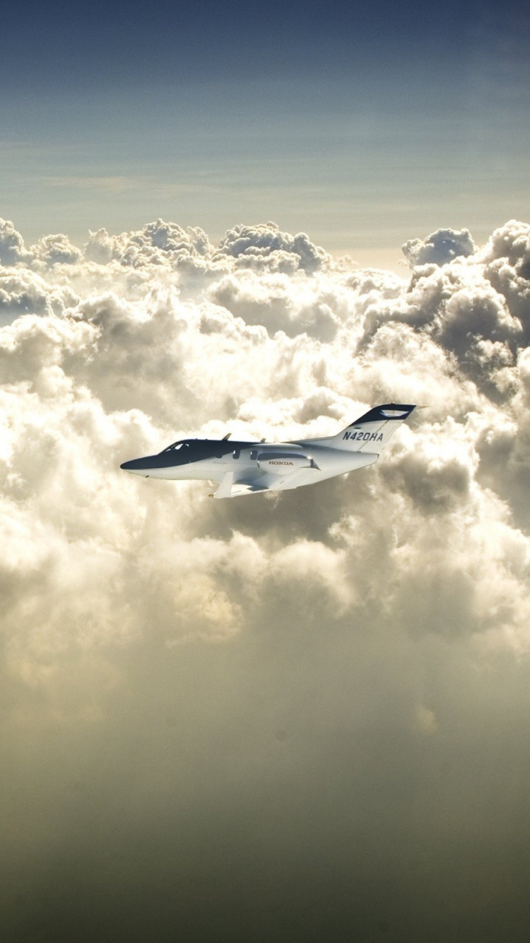 Aeronave, Vuelo, Aviación, Ambiente, Cumulus. Wallpaper in 750x1334 Resolution