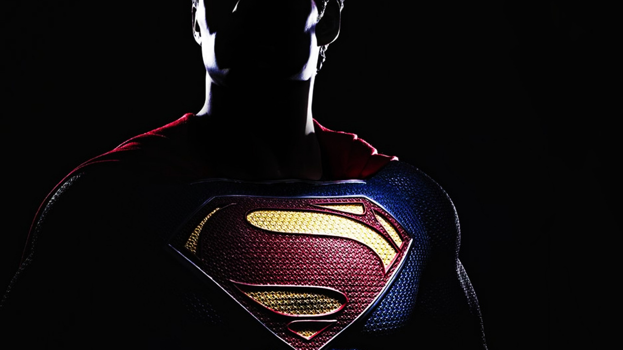 Homme en Costume de Superman Noir et Rouge. Wallpaper in 1280x720 Resolution