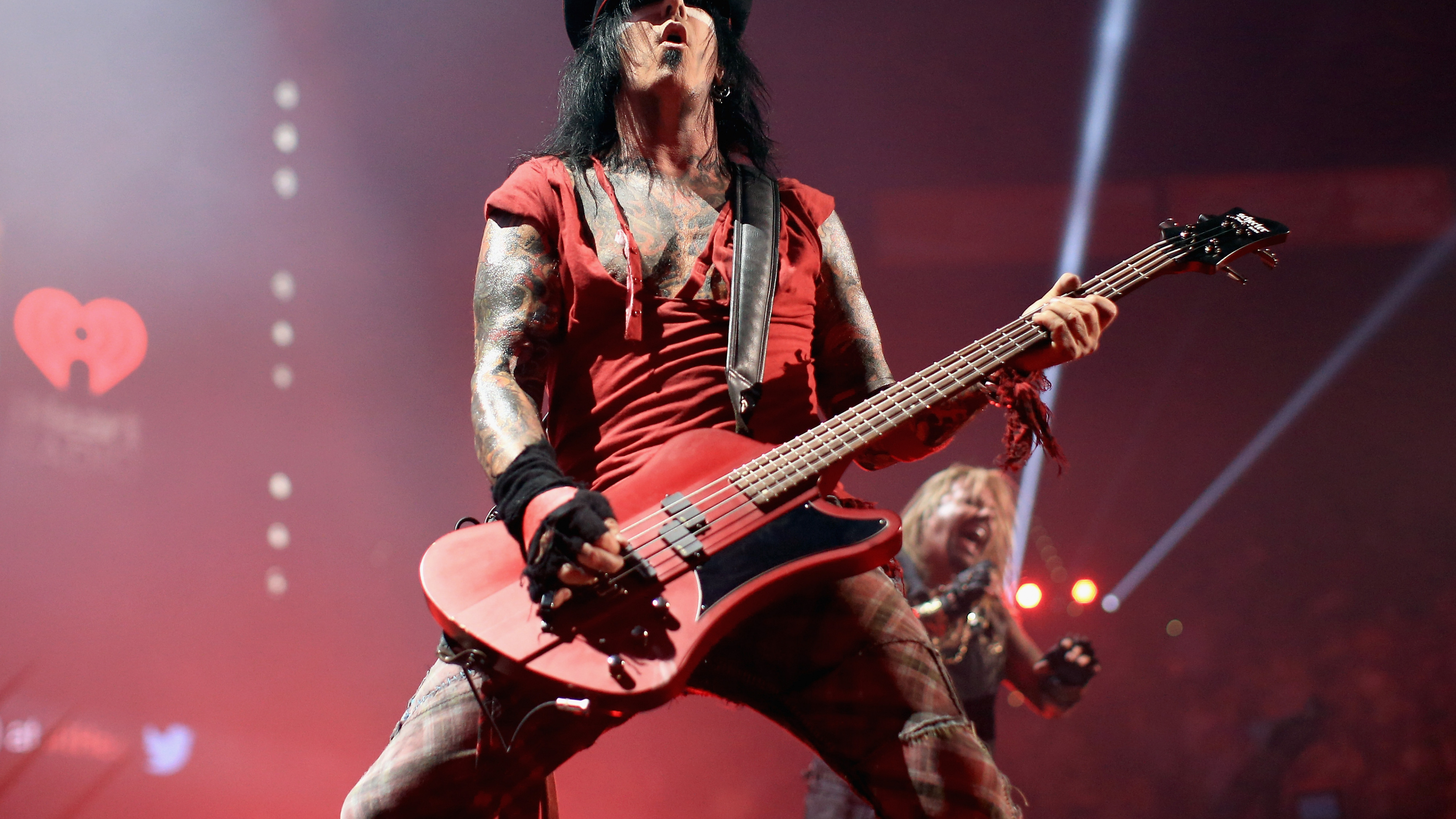 Sixx AM, el Guitarrista, Músico, Rendimiento, Guitarra. Wallpaper in 3840x2160 Resolution