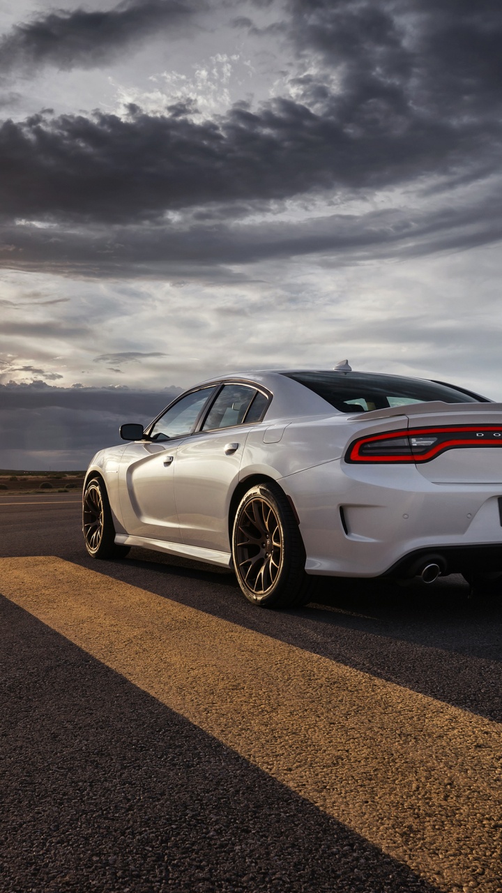 White Porsche 911 on Road Under Gray Clouds. Wallpaper in 720x1280 Resolution