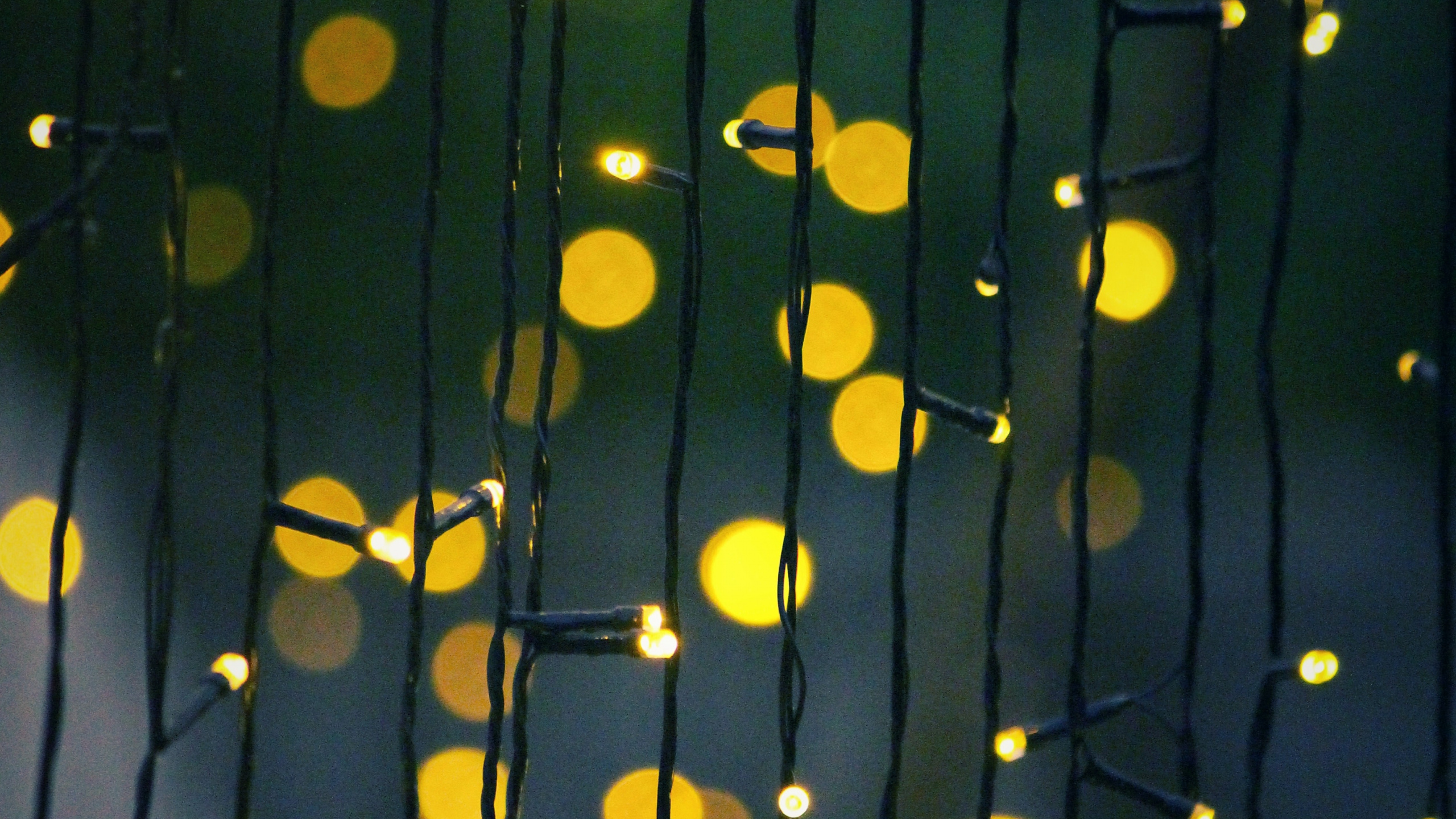 Yellow and White Polka Dot Textile. Wallpaper in 2560x1440 Resolution