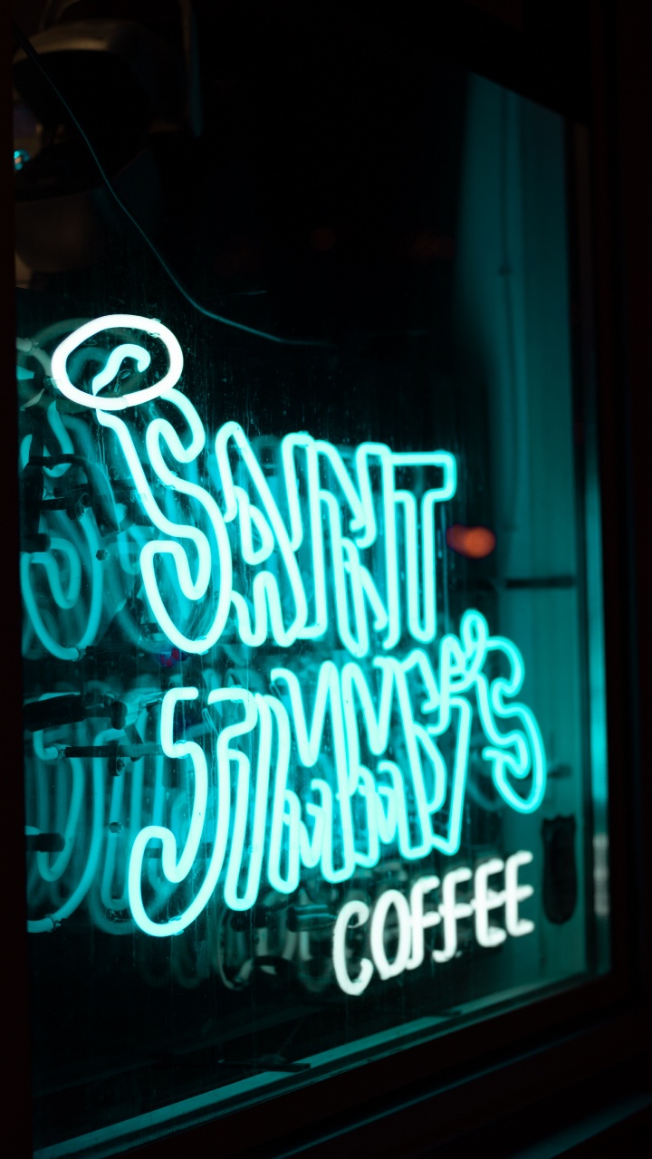 Green and White Happy Birthday Neon Signage. Wallpaper in 720x1280 Resolution