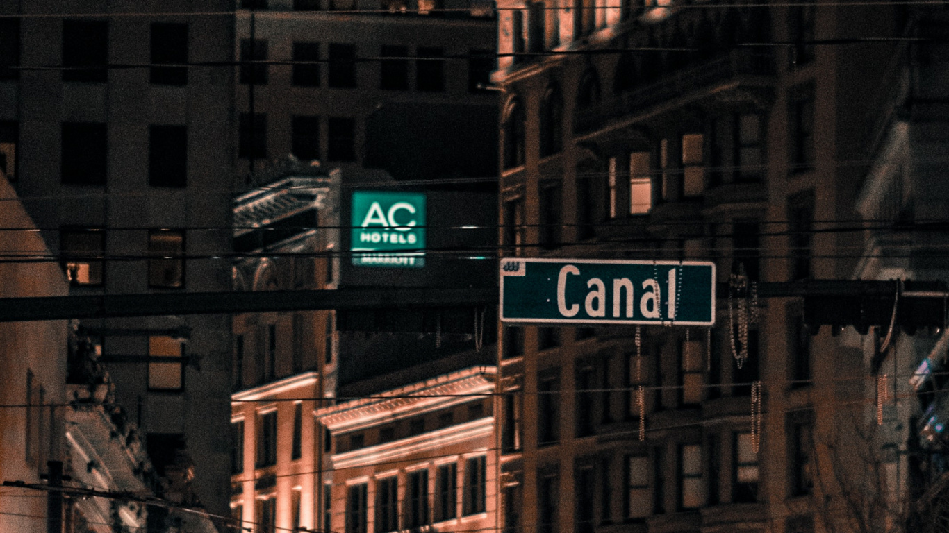 Nueva Orleans, Edificio, Ventana, Luz, la Luz de Calle. Wallpaper in 1366x768 Resolution