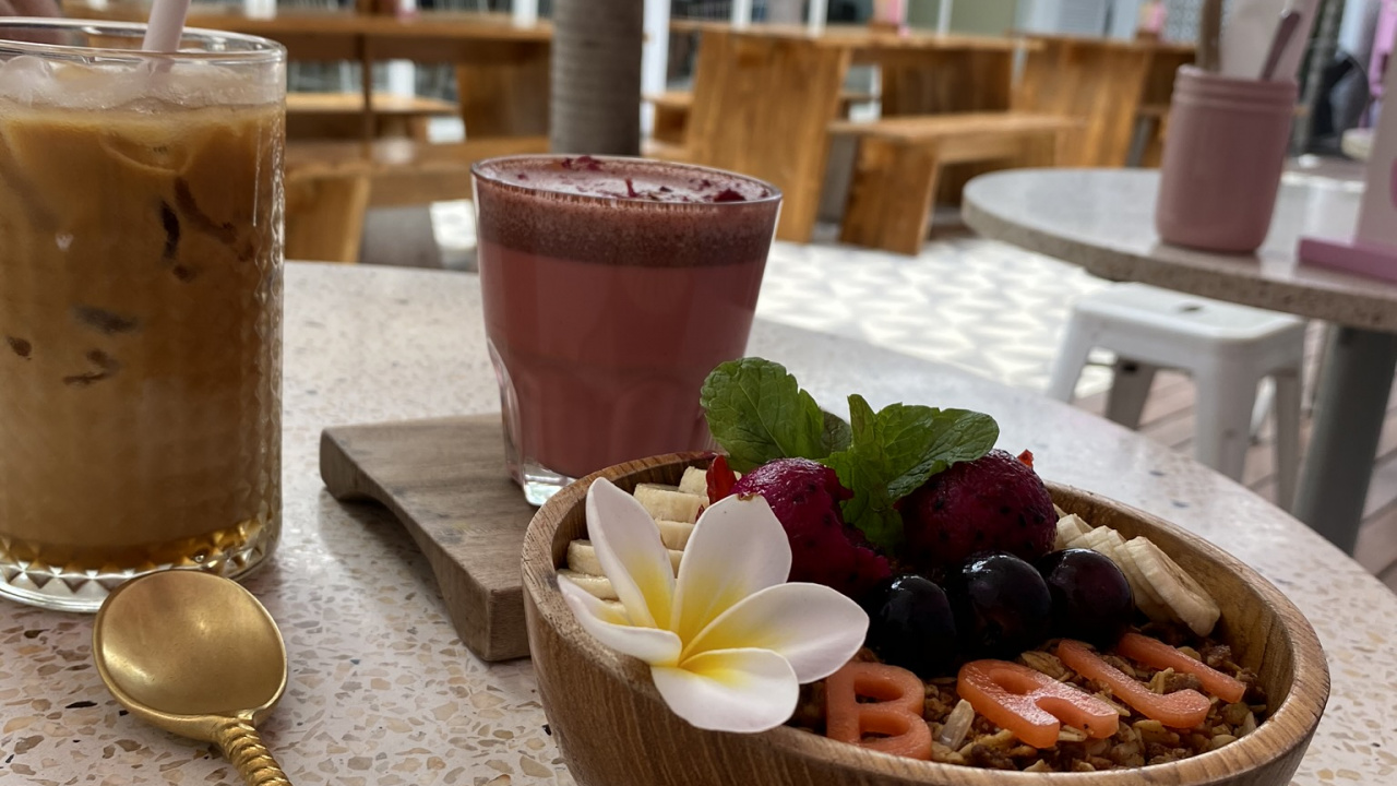 Dessert, Breakfast, Brunch, Serveware, Food. Wallpaper in 1280x720 Resolution