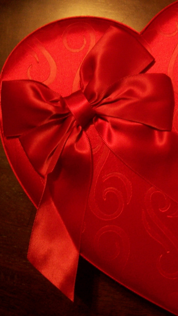 Valentines Day, Heart, Red, Love, Macro. Wallpaper in 750x1334 Resolution