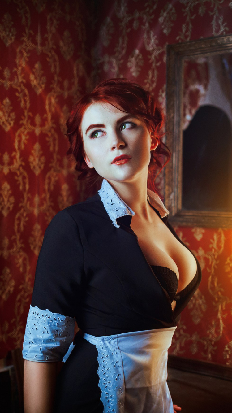 Woman in Black and White Dress. Wallpaper in 750x1334 Resolution