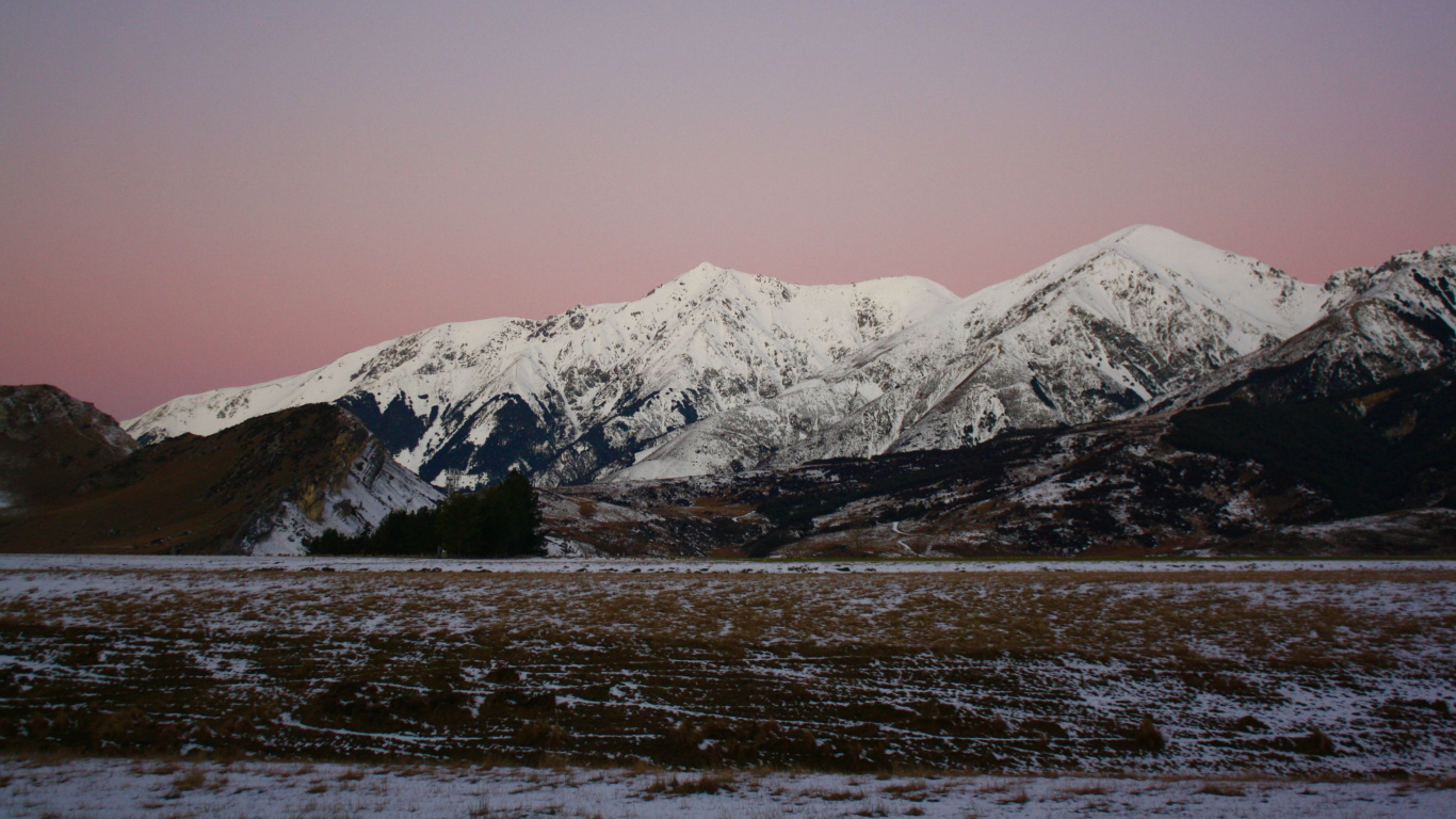 Snow Covered Mountain During Daytime. Wallpaper in 1366x768 Resolution