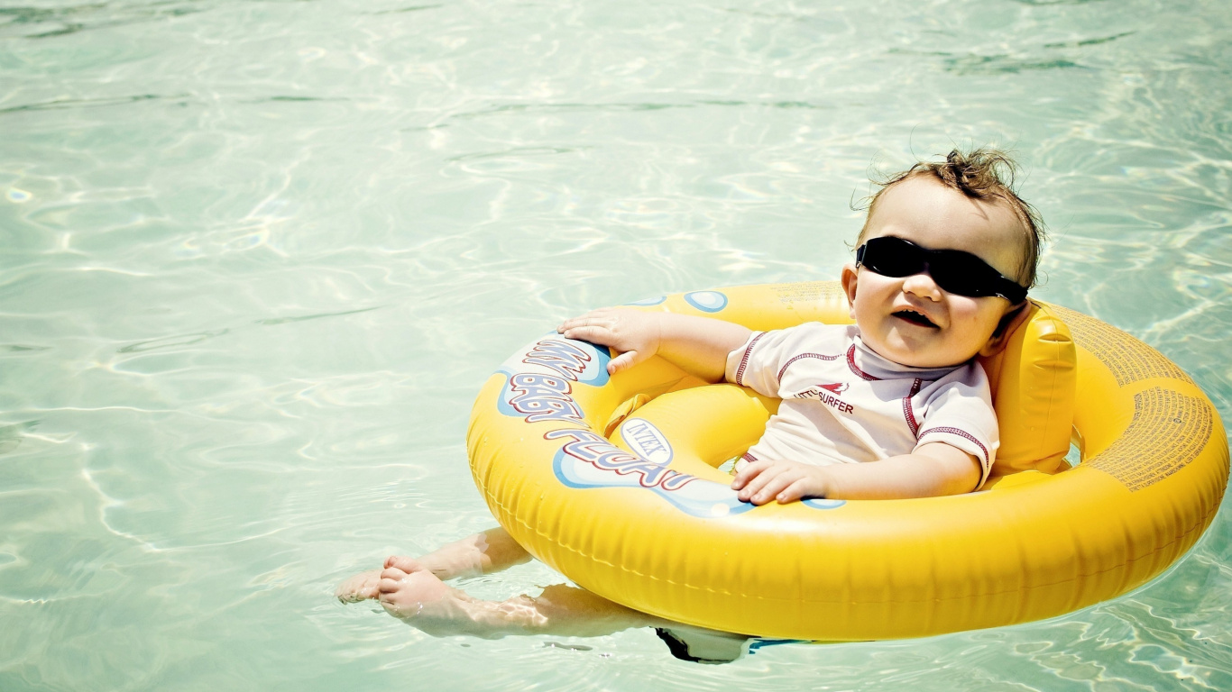 Infant, Fun, Inflatable, Recreation, Leisure. Wallpaper in 1366x768 Resolution