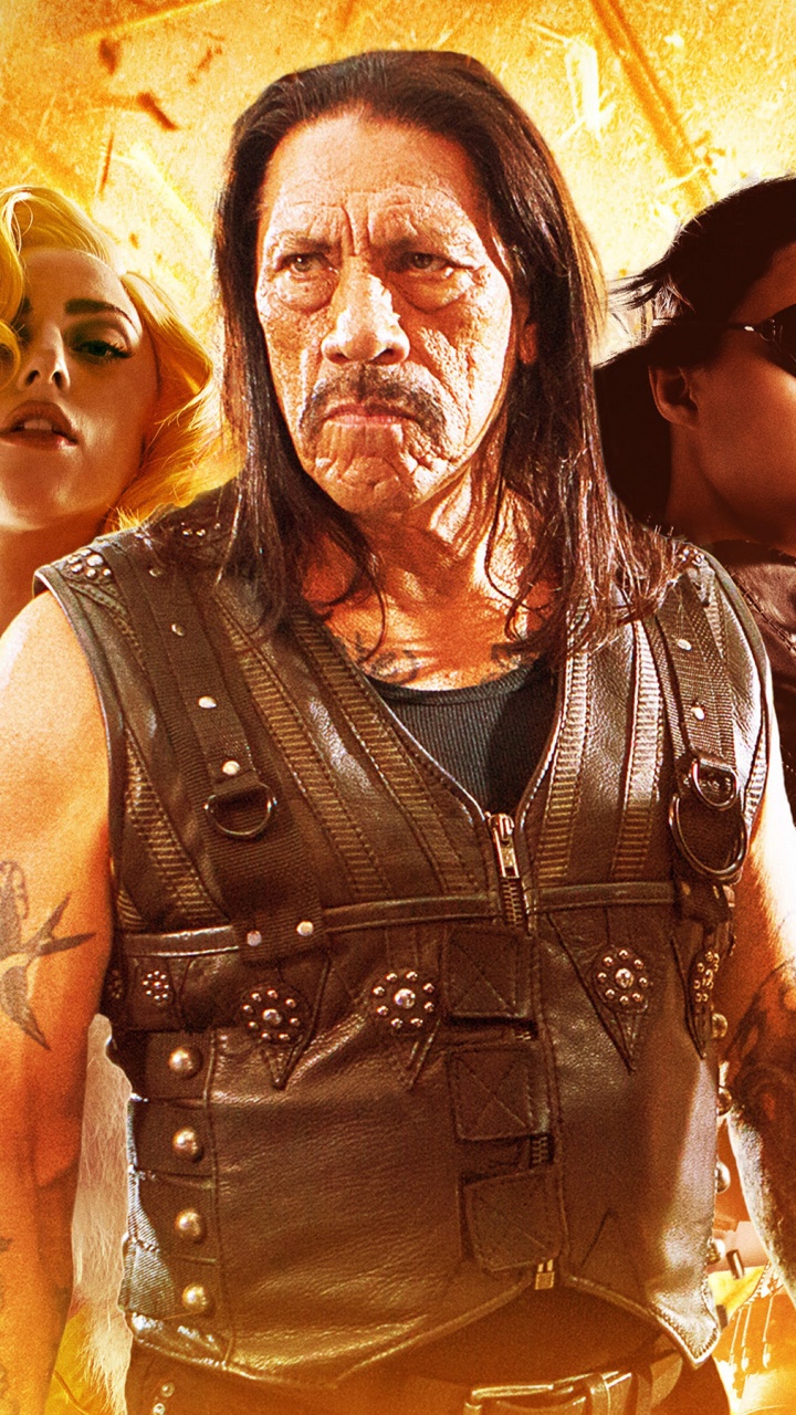 Frau in Schwarzer Lederjacke Neben Frau in Weißem Pelzmantel. Wallpaper in 720x1280 Resolution