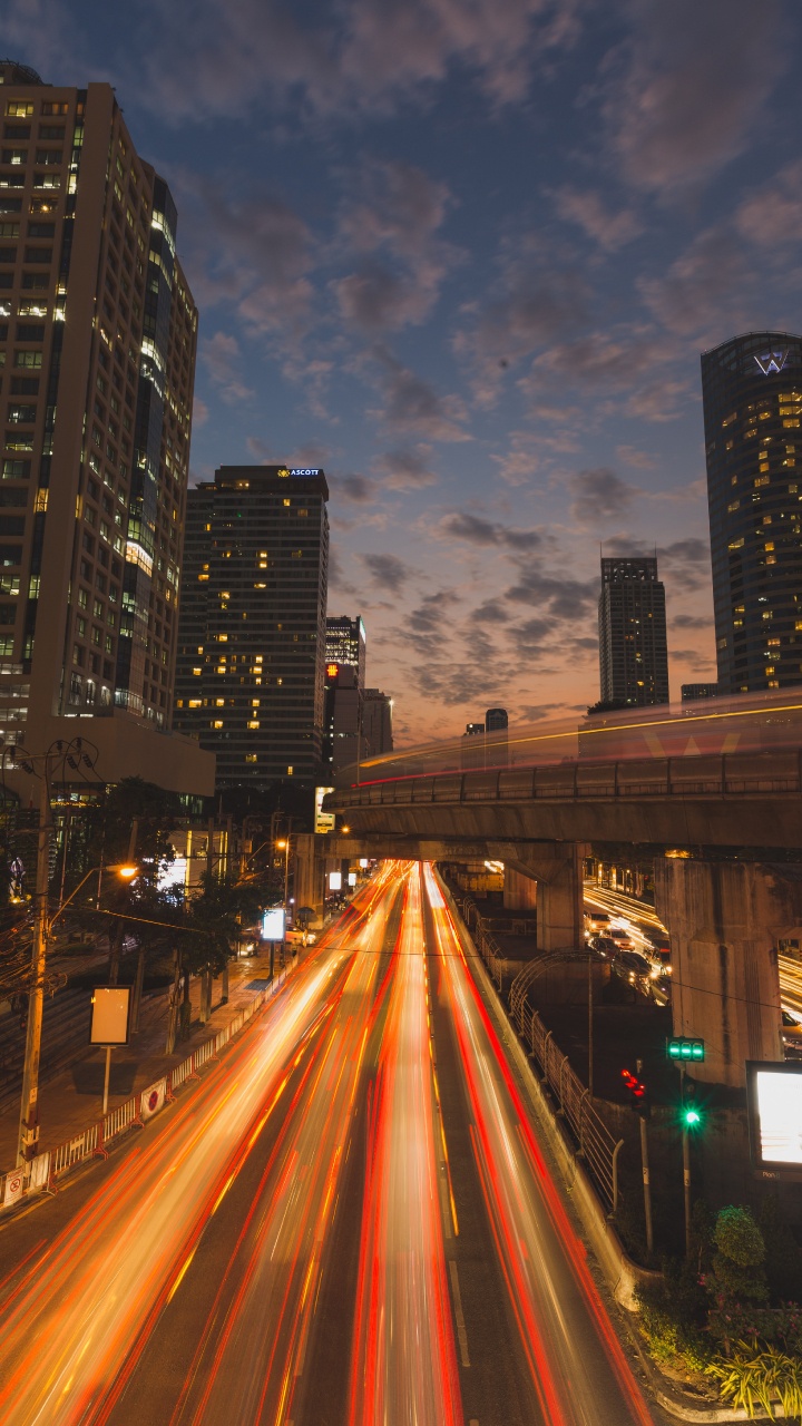 Time Lapse Photography of City During Night Time. Wallpaper in 720x1280 Resolution