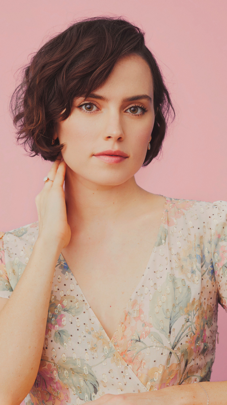 Daisy Ridley Bullicio 2019, Daisy Ridley, Caos Caminando, Rey, Dos Mil Diecinueve. Wallpaper in 750x1334 Resolution