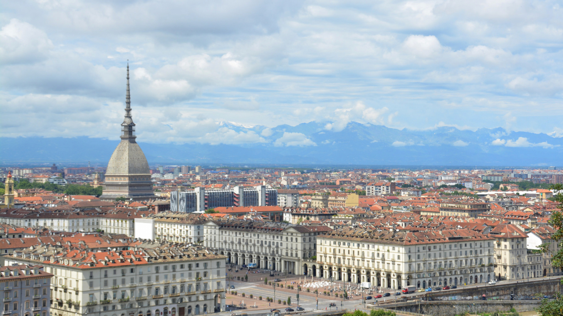 Vista Aérea de Los Edificios de la Ciudad Durante el Día.. Wallpaper in 1920x1080 Resolution