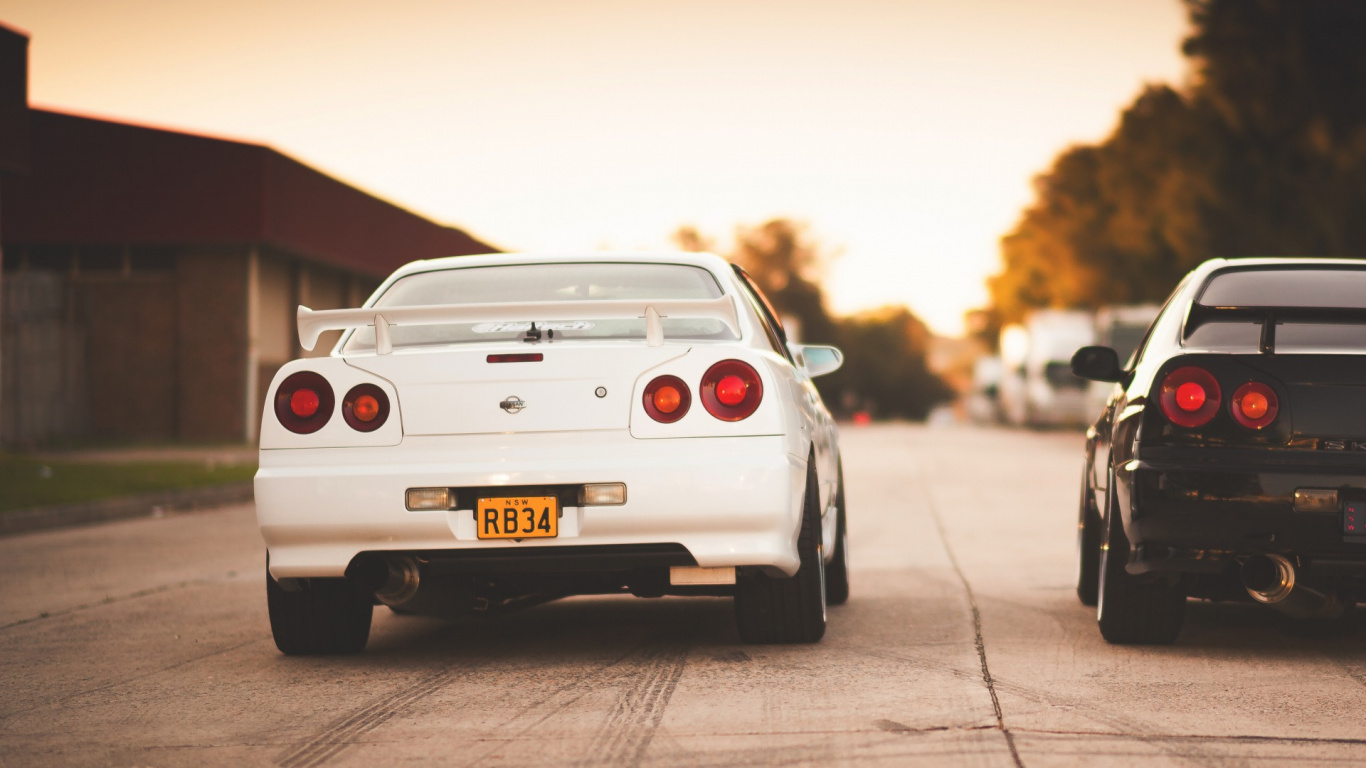 Bmw m 3 Blanc Sur Route Pendant la Journée. Wallpaper in 1366x768 Resolution