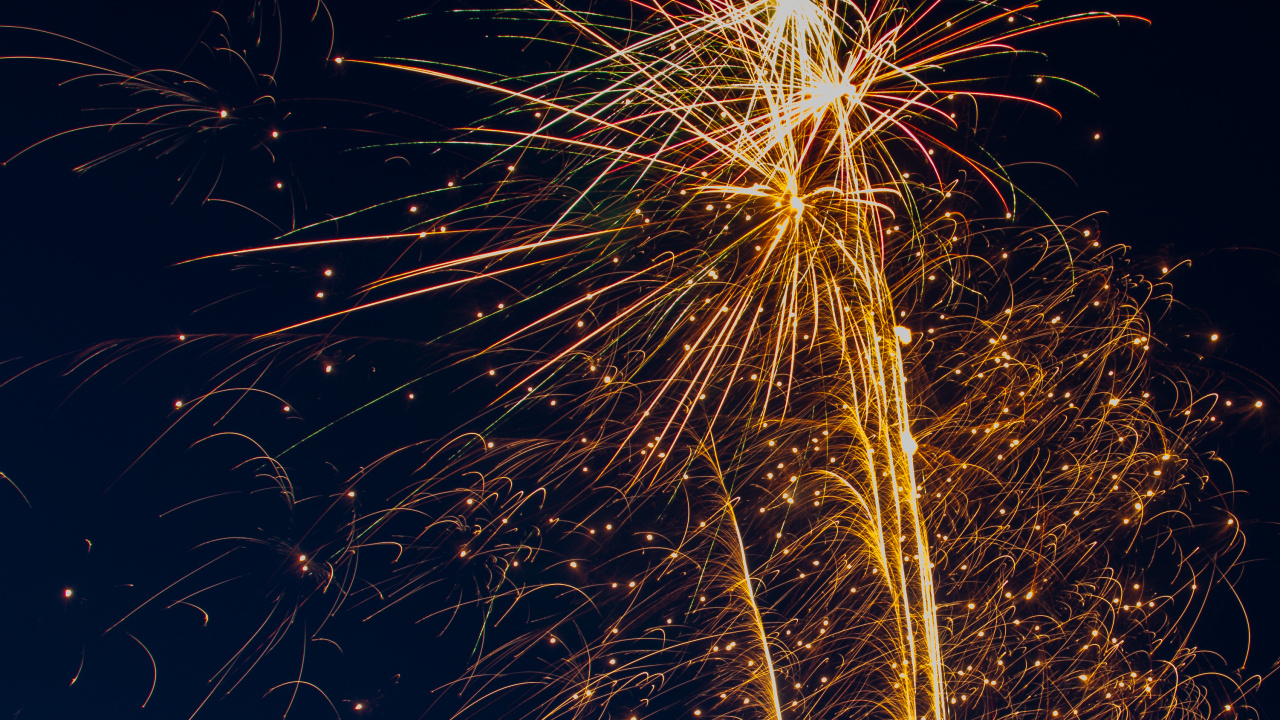 Fireworks, Salute, New Years Day, Midnight, Diwali. Wallpaper in 1280x720 Resolution