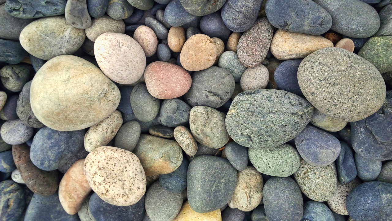 Gray and Brown Stone Fragments. Wallpaper in 1280x720 Resolution