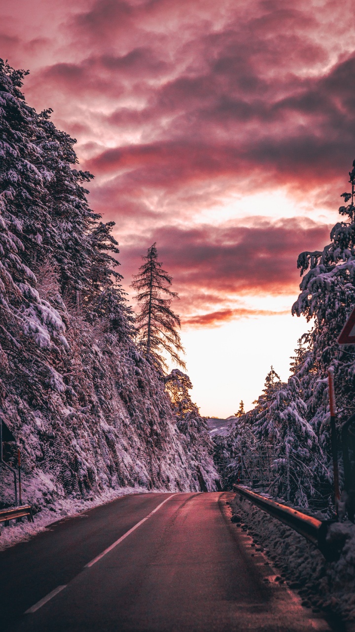 Morgen, Fahrbahn, Cloud, Naturlandschaft, Road. Wallpaper in 720x1280 Resolution
