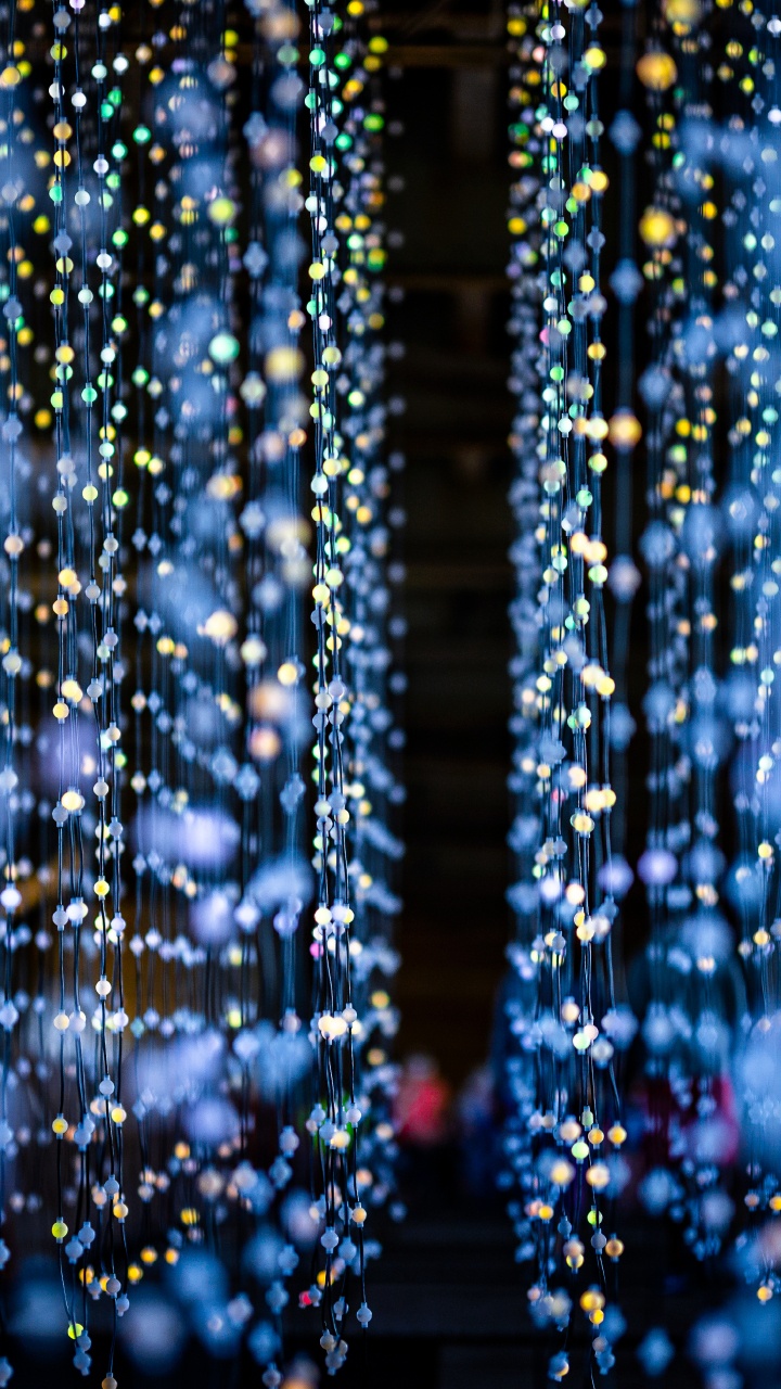 Gotas de Agua en la Ventana de Vidrio Durante la Noche. Wallpaper in 720x1280 Resolution