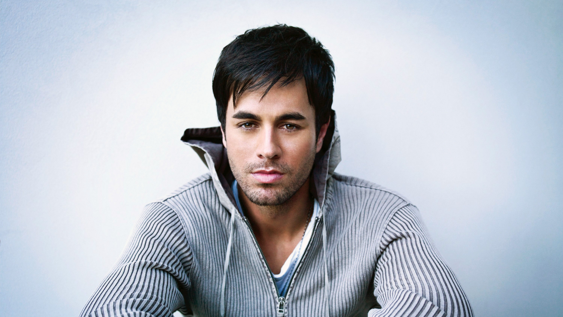 Enrique Iglesias, Chin, Cool, Facial Hair, All The Hits Live. Wallpaper in 1920x1080 Resolution