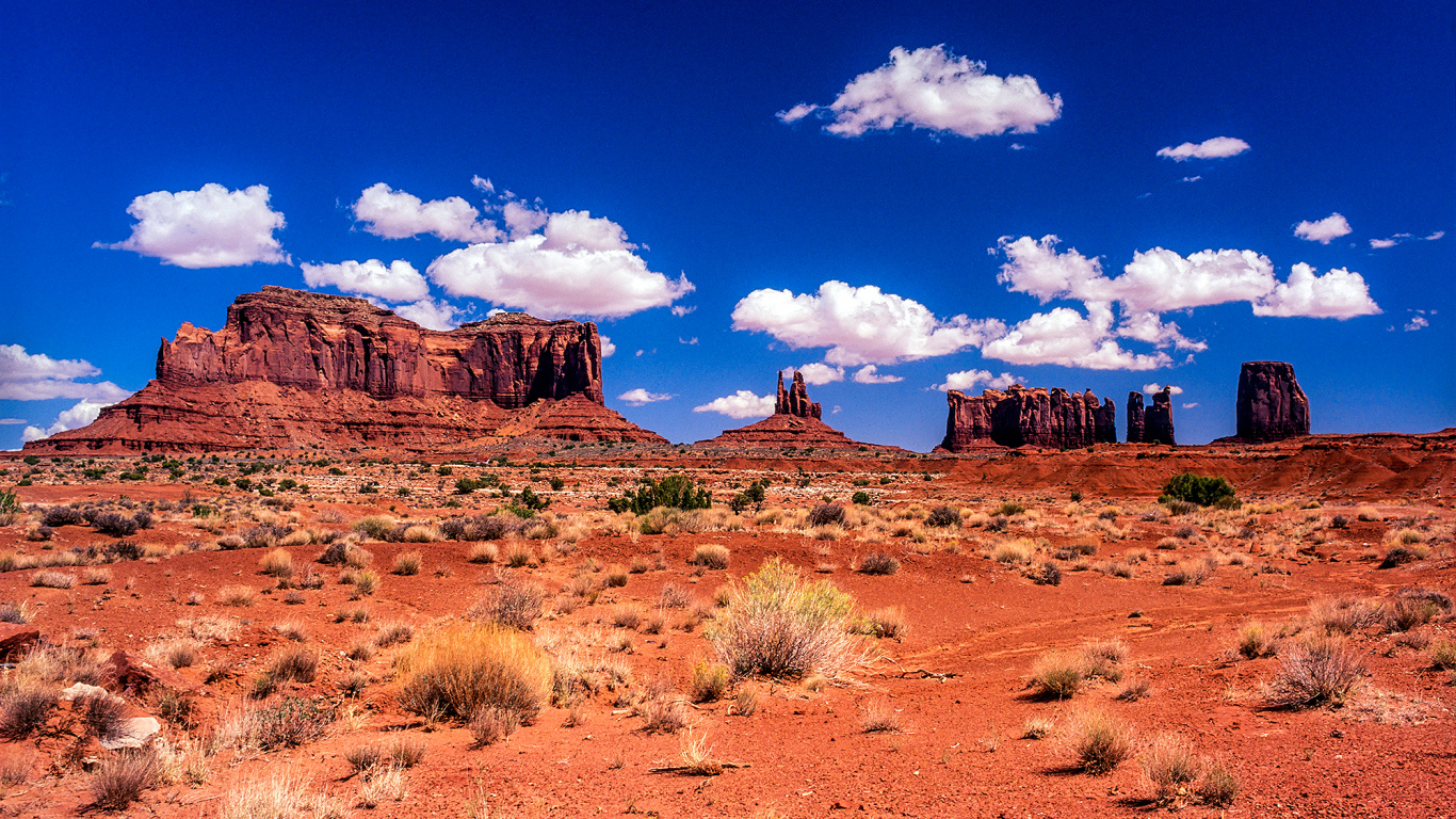 Brown Rock Formation Under Blue Sky During Daytime. Wallpaper in 1366x768 Resolution