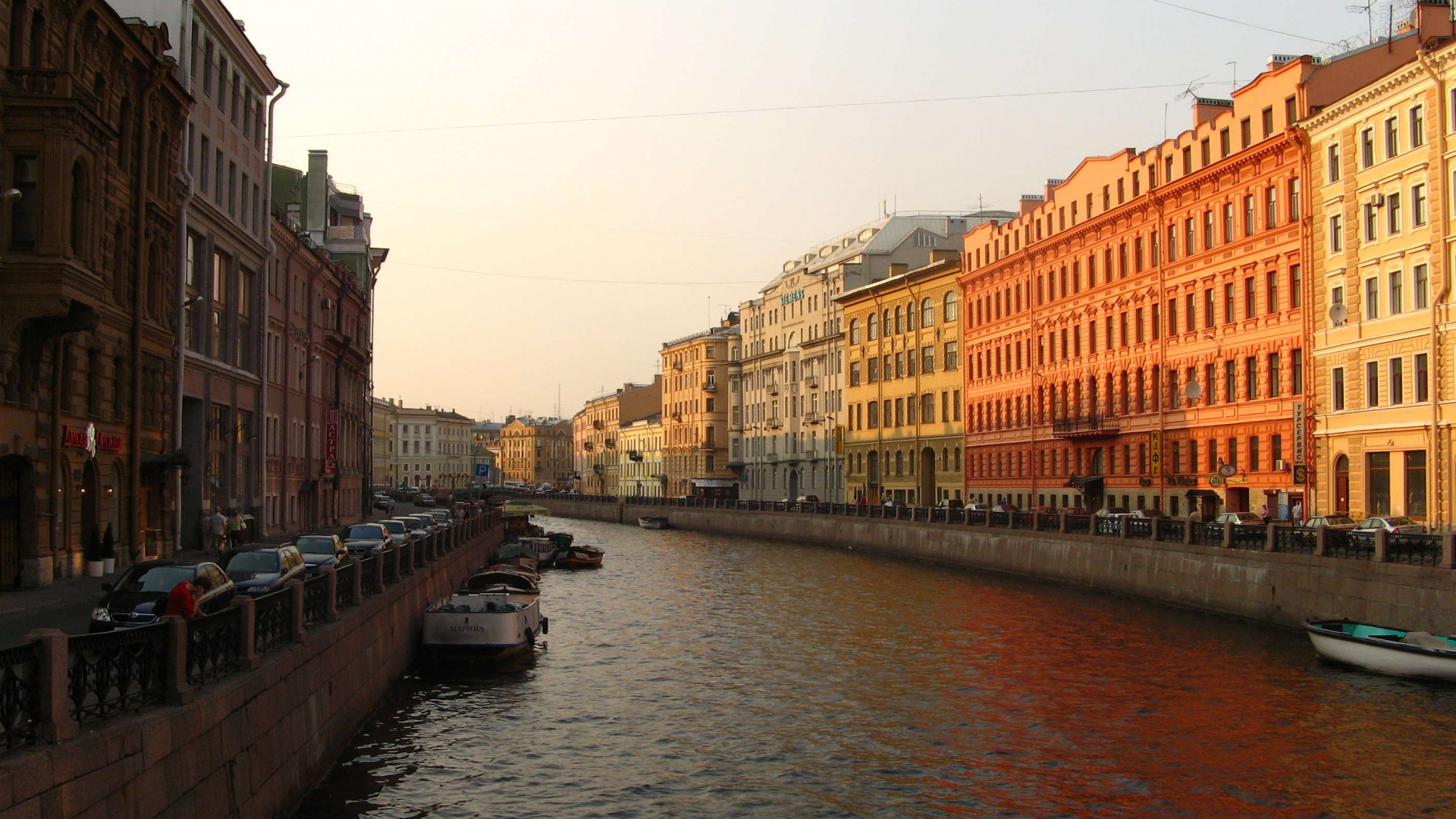 River Between Buildings During Daytime. Wallpaper in 1920x1080 Resolution