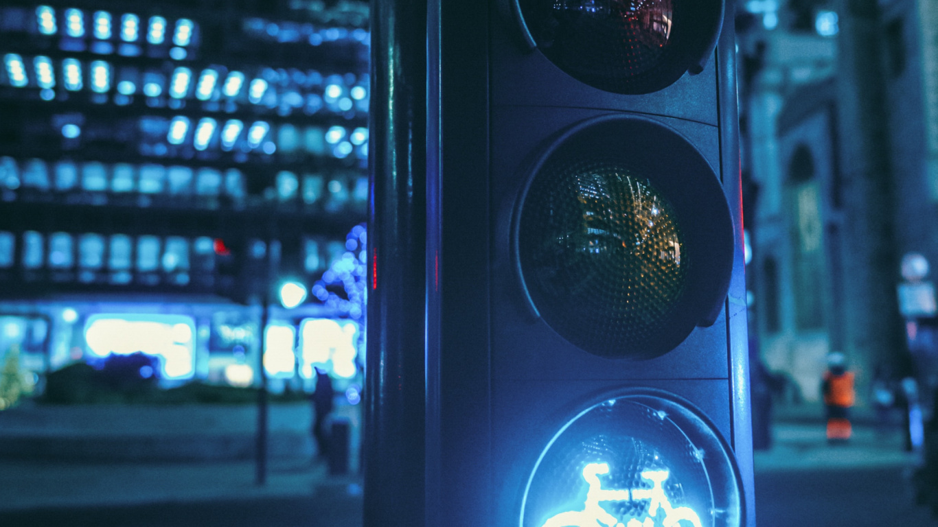 Light, Automotive Lighting, Traffic Light, Electricity, Headlamp. Wallpaper in 1366x768 Resolution