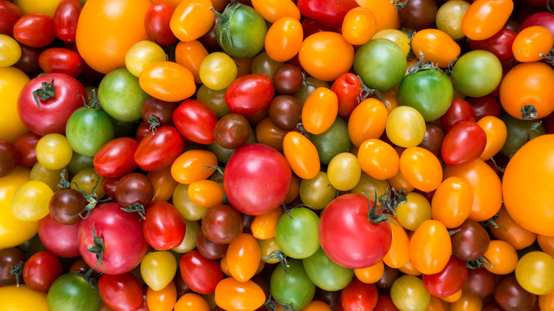 Frutos Redondos Verdes y Rojos. Wallpaper in 1920x1080 Resolution