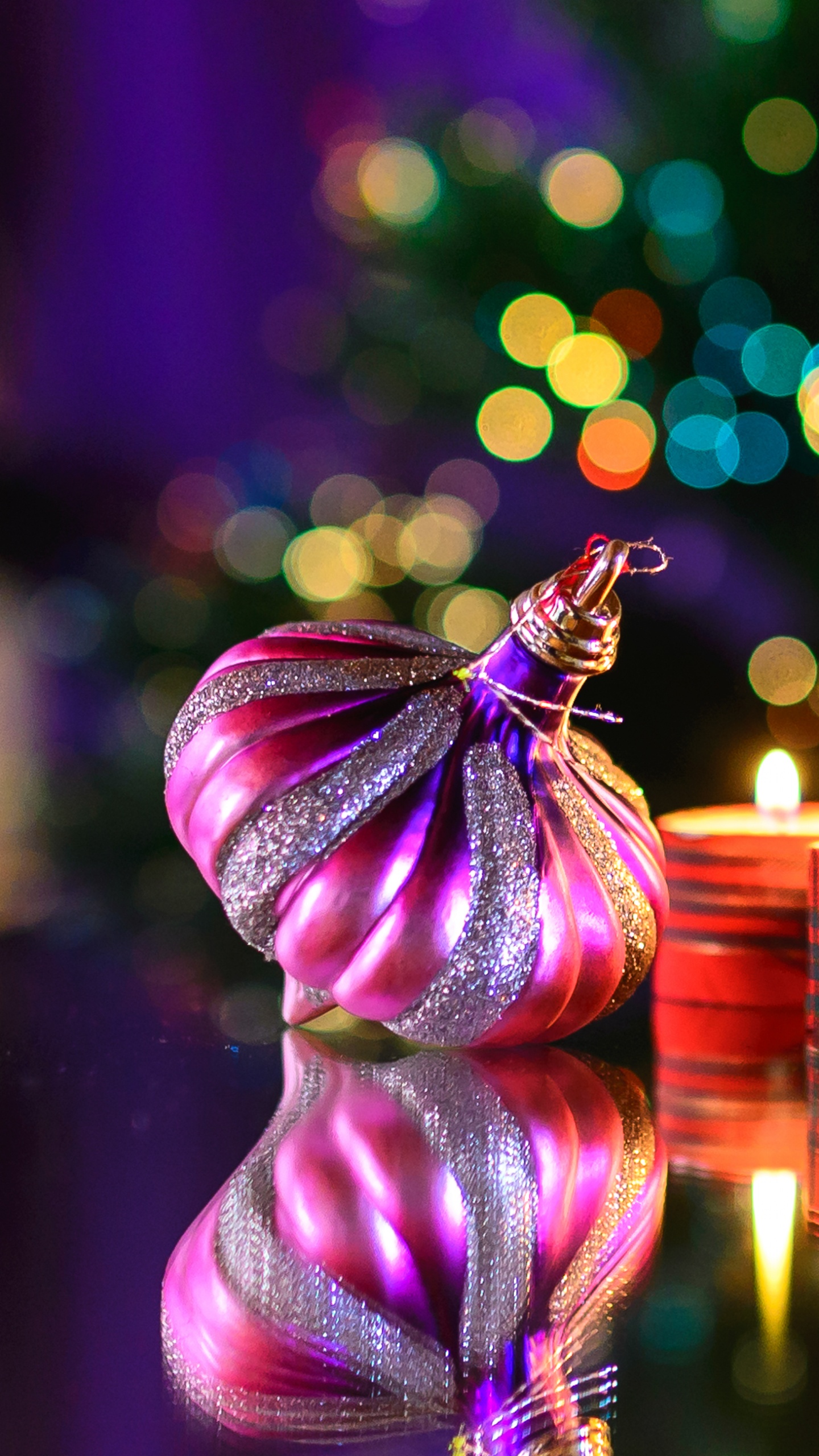New Year, Christmas Day, Holiday, Christmas Decoration, Lighting. Wallpaper in 1440x2560 Resolution