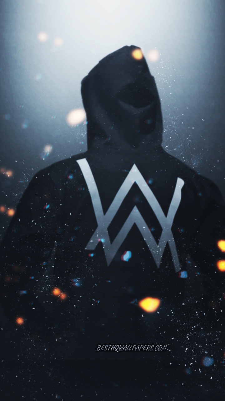 Leistung, Oberbekleidung, Konzert, Batman, Darstellende Kunst. Wallpaper in 720x1280 Resolution